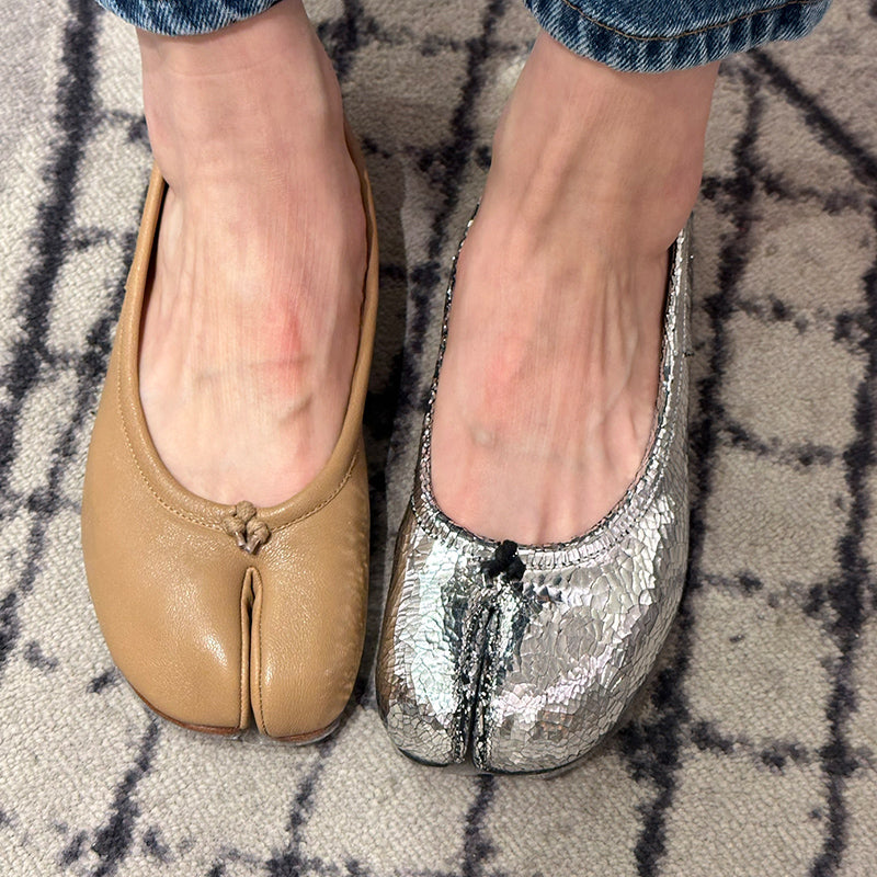 25SS MM6 Classic Slip-On Tabi Shoes - Buttery Lambskin Split-Toe Ballet Flats