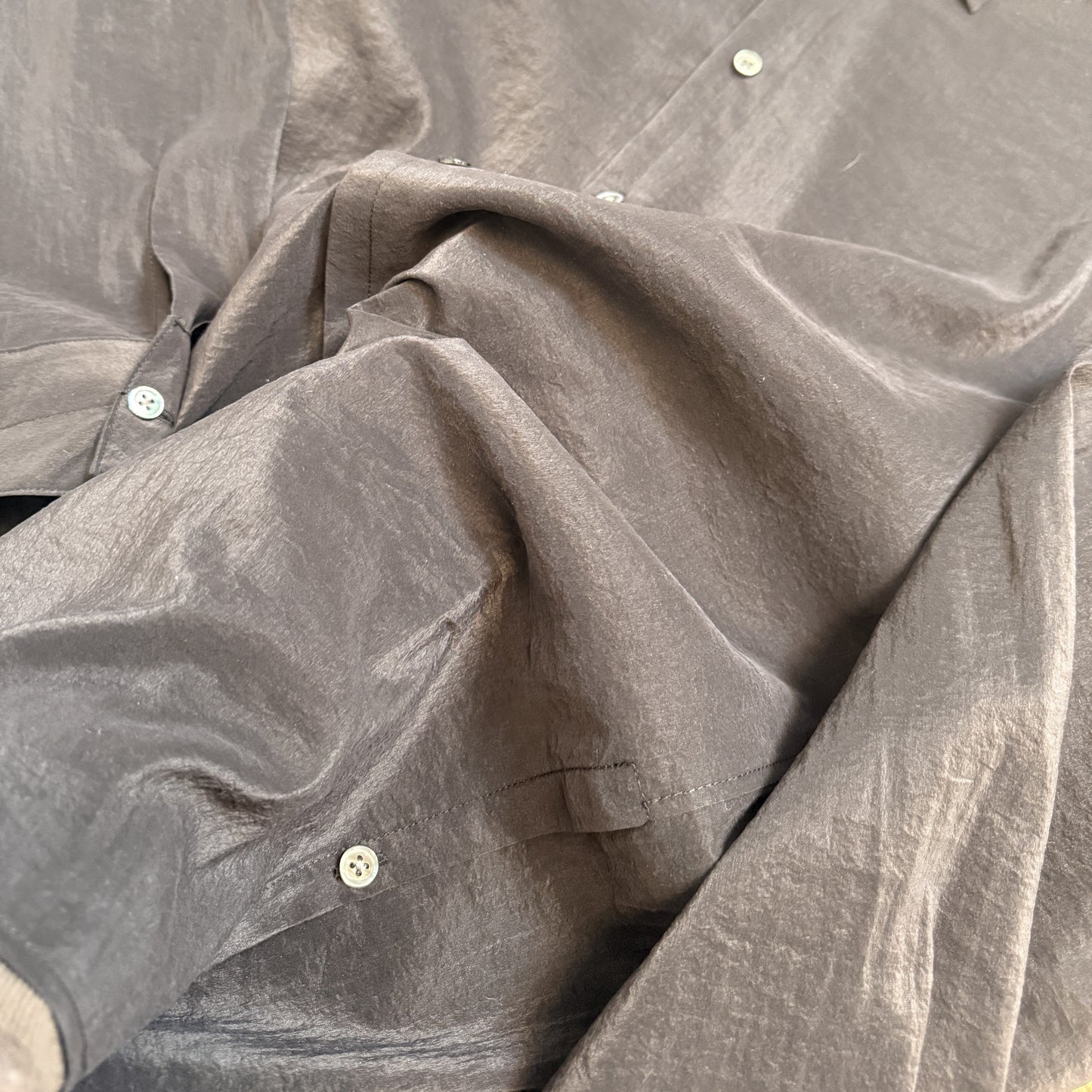 Self-made LEMAIRE 25SS New Glossy Dry Silk Shirt – Sage Green Black Edition