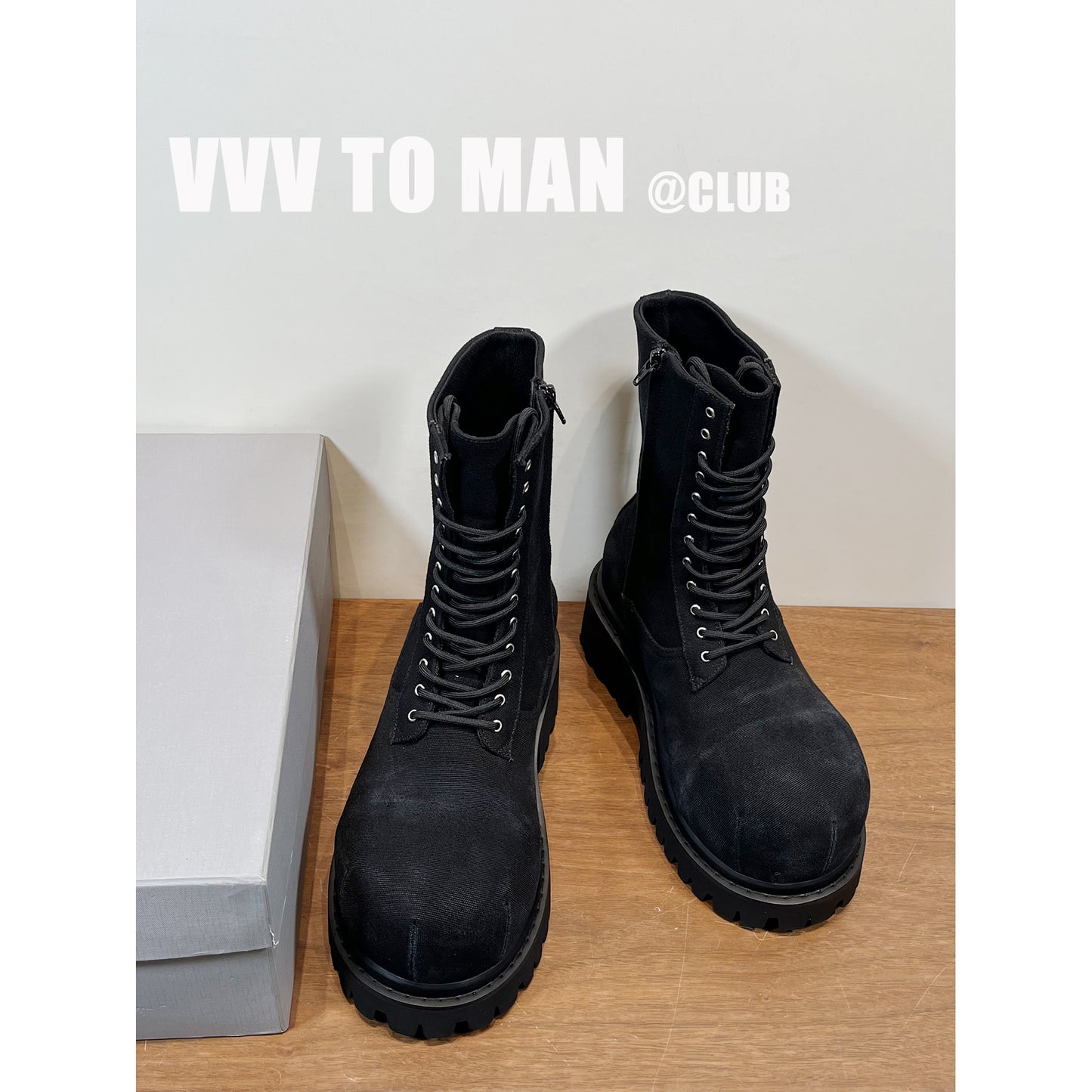 NEW STOMPER 12-Eyelet Martin Boots – Black Thick-Sole Denim Boots
