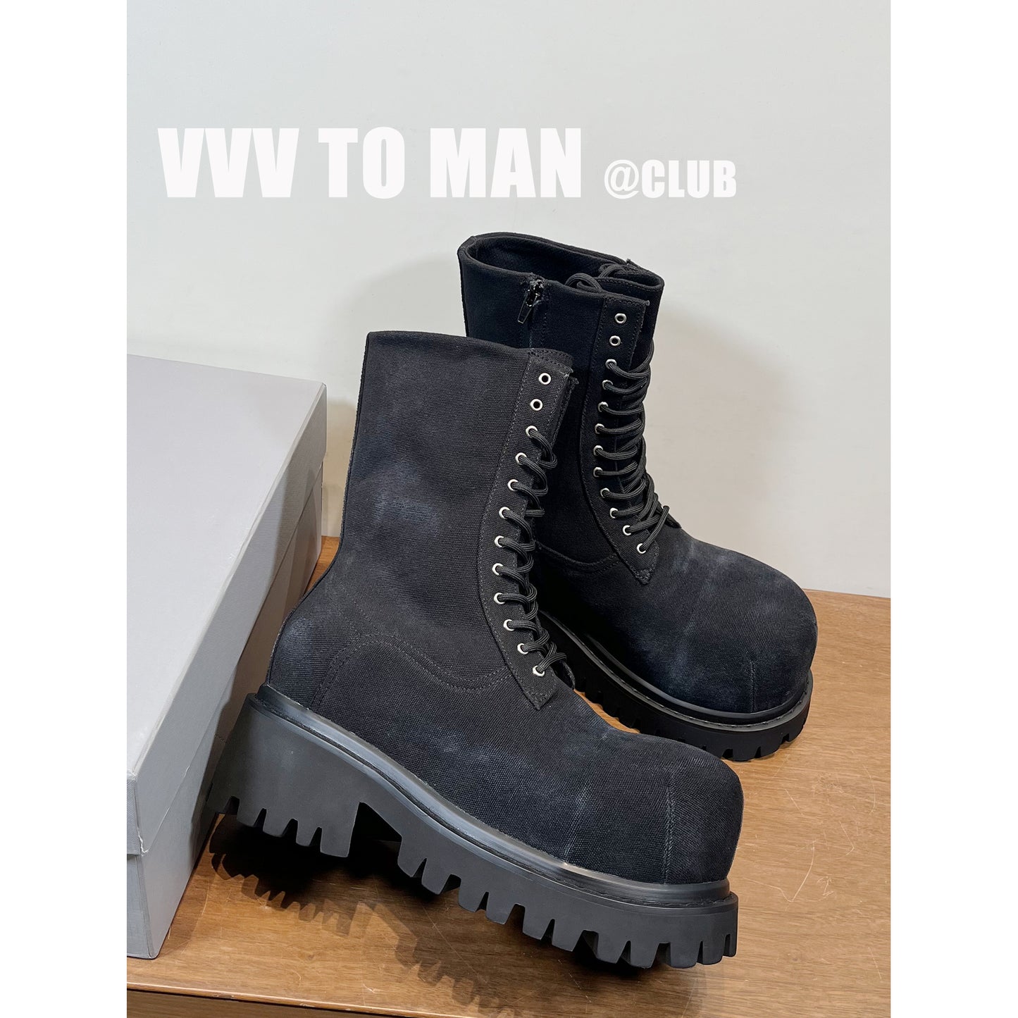 NEW STOMPER 12-Eyelet Martin Boots – Black Thick-Sole Denim Boots
