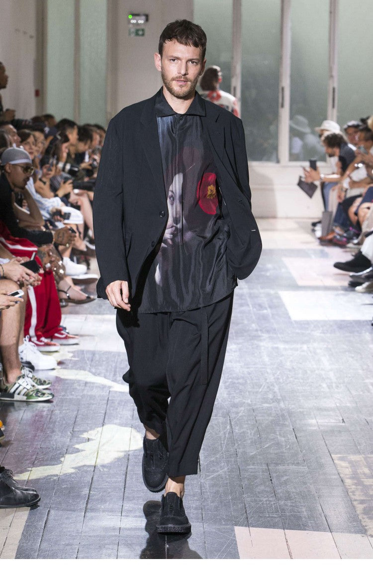Donclickin Yohji Uchida Suzume Tsubaki Smoking Shirt – Dark Unisex Design
