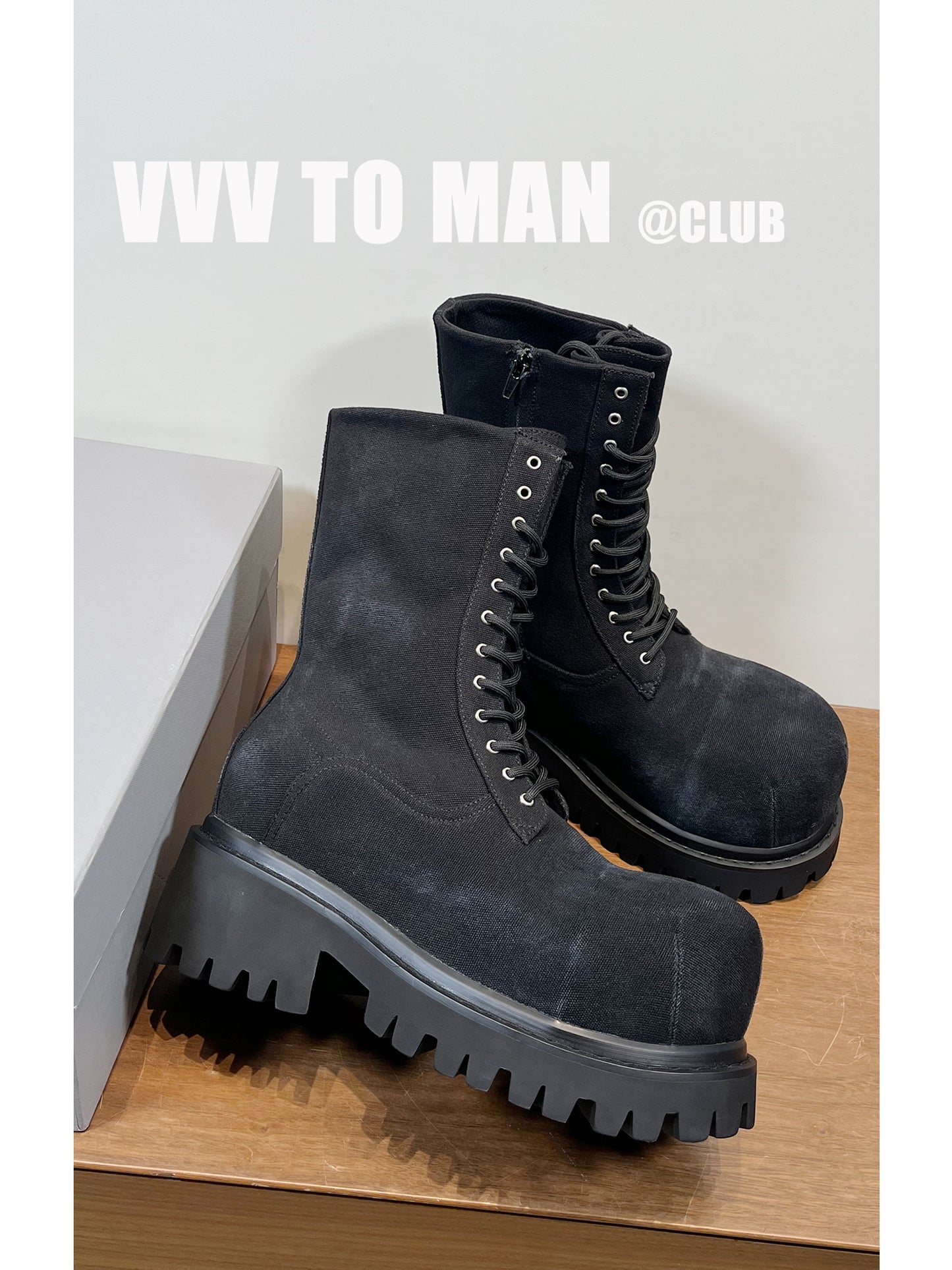 NEW STOMPER 12-Eyelet Martin Boots – Black Thick-Sole Denim Boots