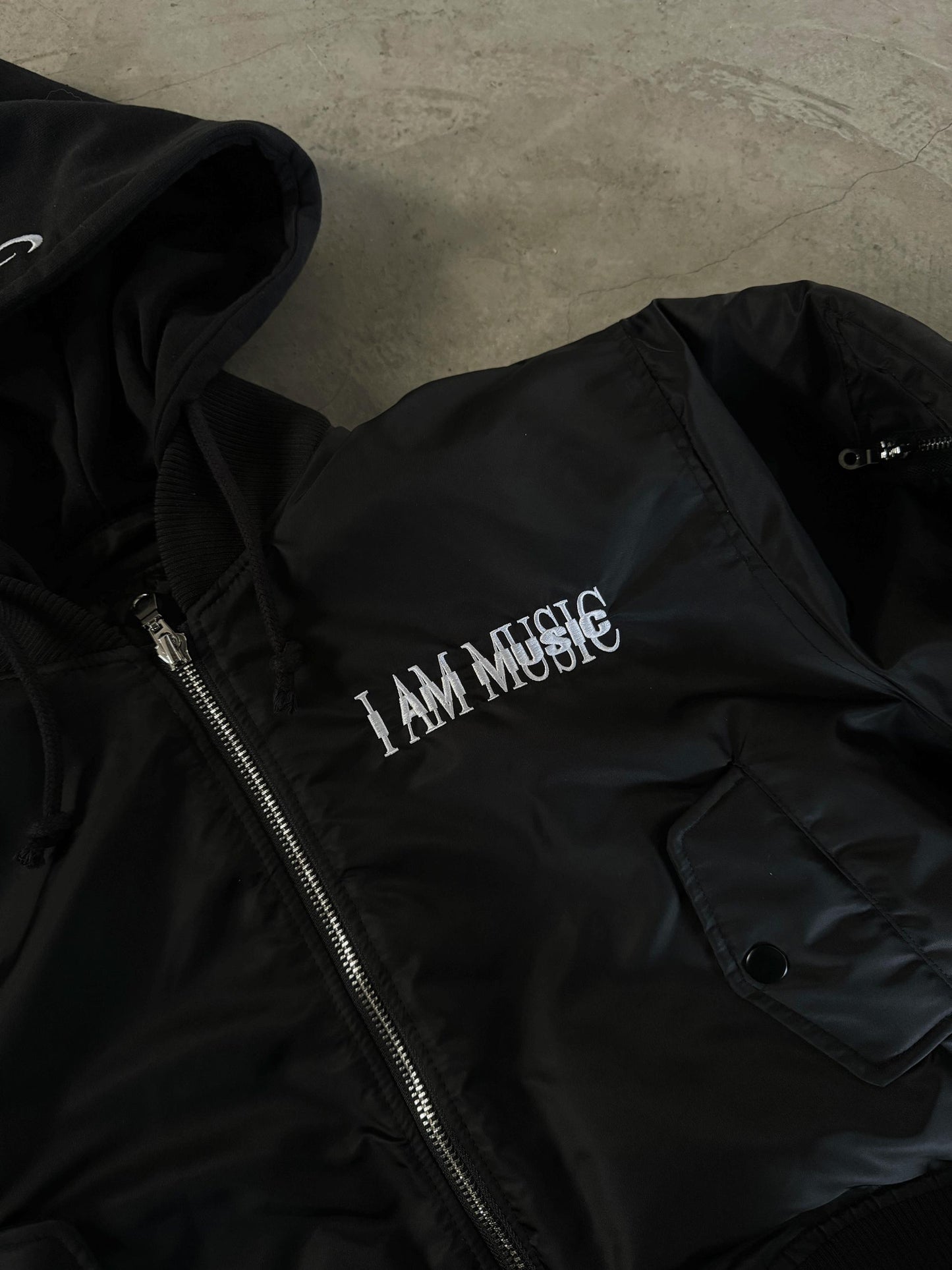 Playboi Carti 2024 "I AM MUSIC" Embroidered Jacket – Short 0pium Vibe