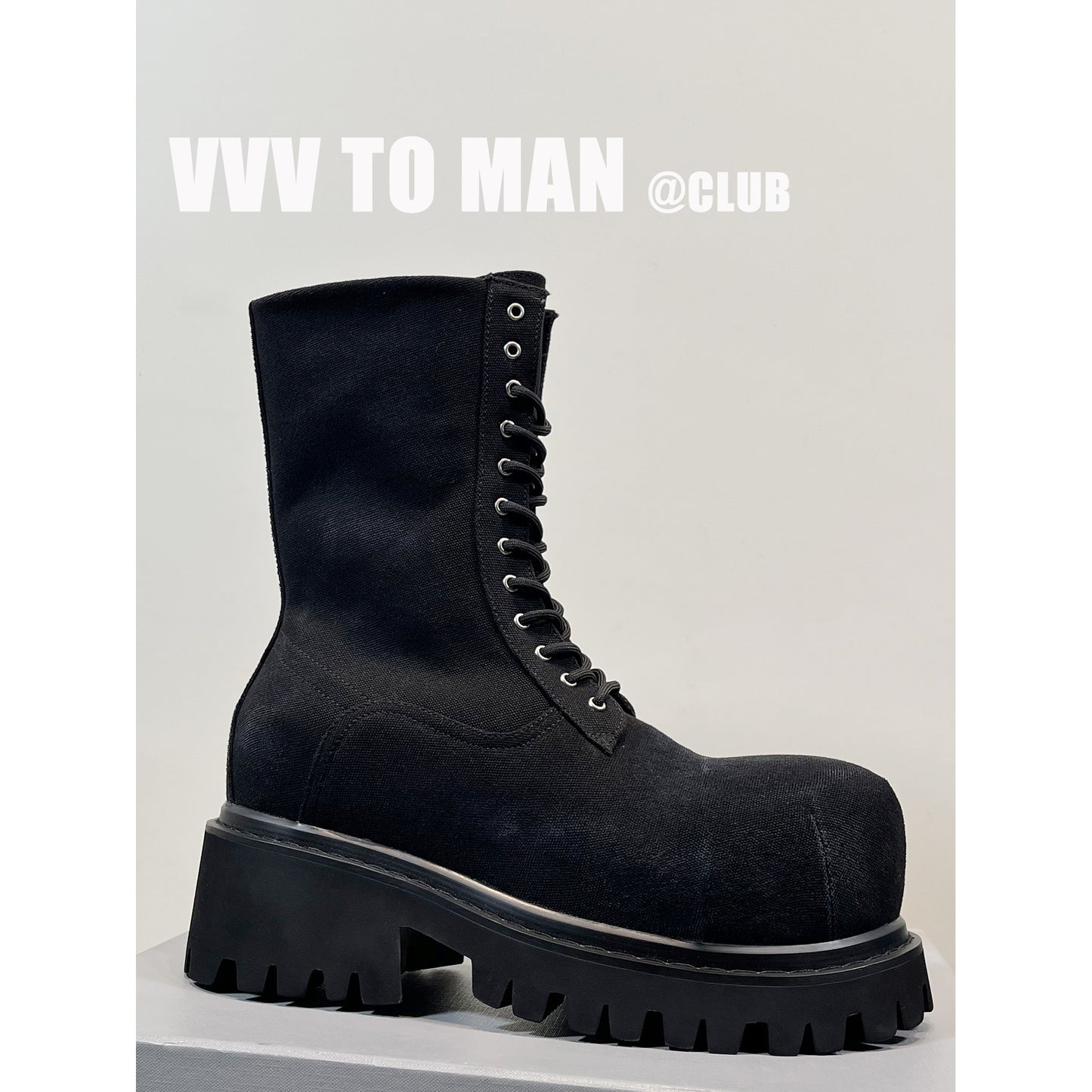 NEW STOMPER 12-Eyelet Martin Boots – Black Thick-Sole Denim Boots