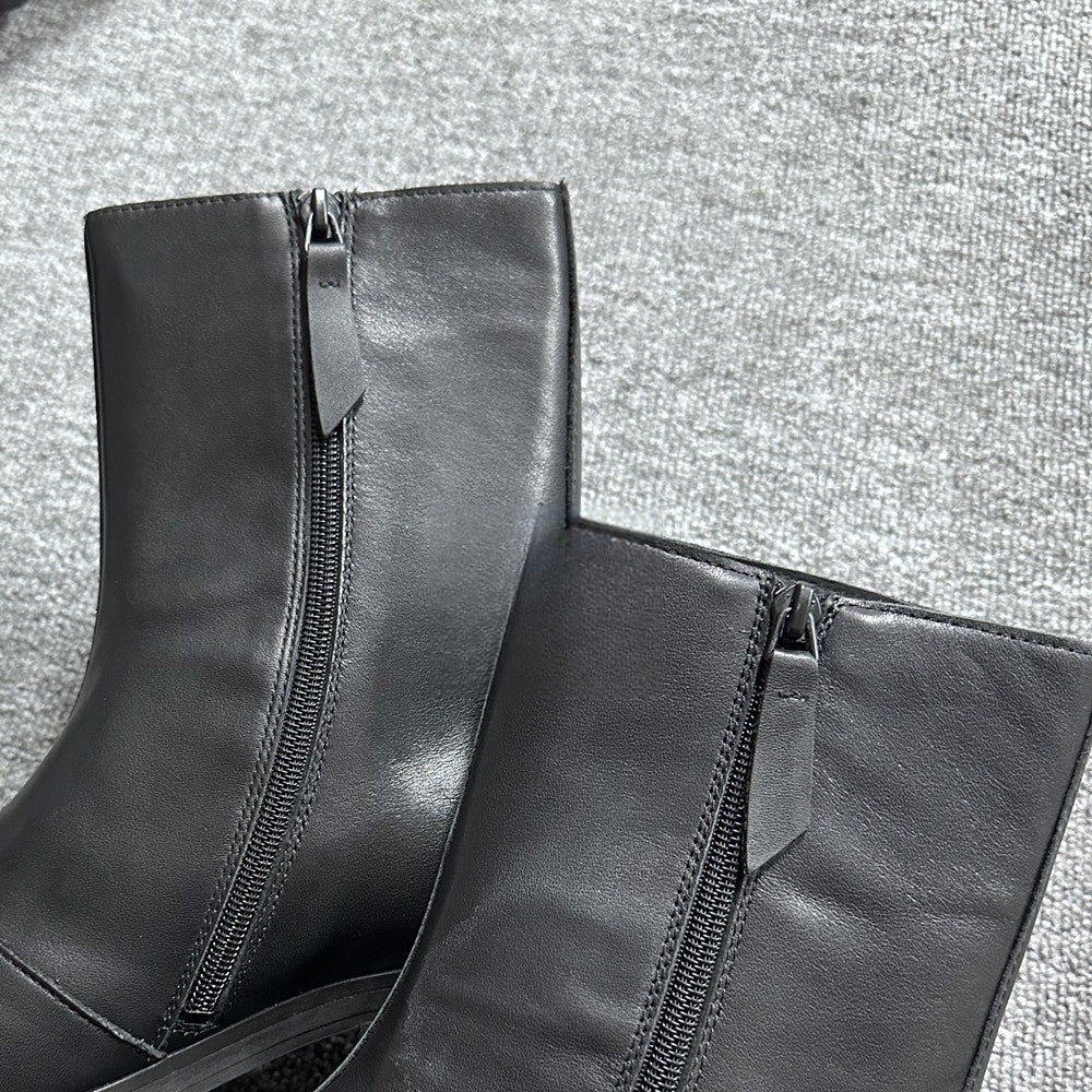 Our Legacy Black Leather Mid-Calf Chelsea Boots High-End Unisex Short Boots