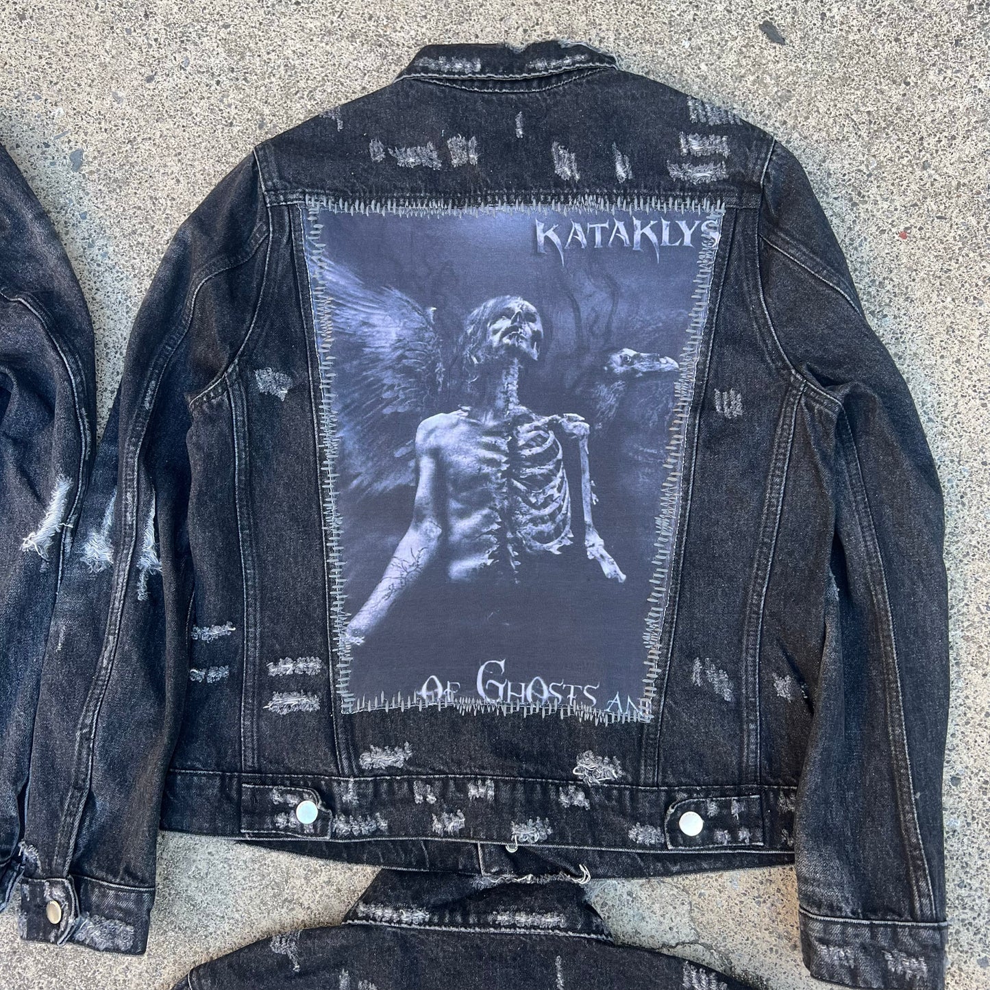 AMIRI Kill Back Denim Jacket - High Street Raw Hem Random Embroidered Patches