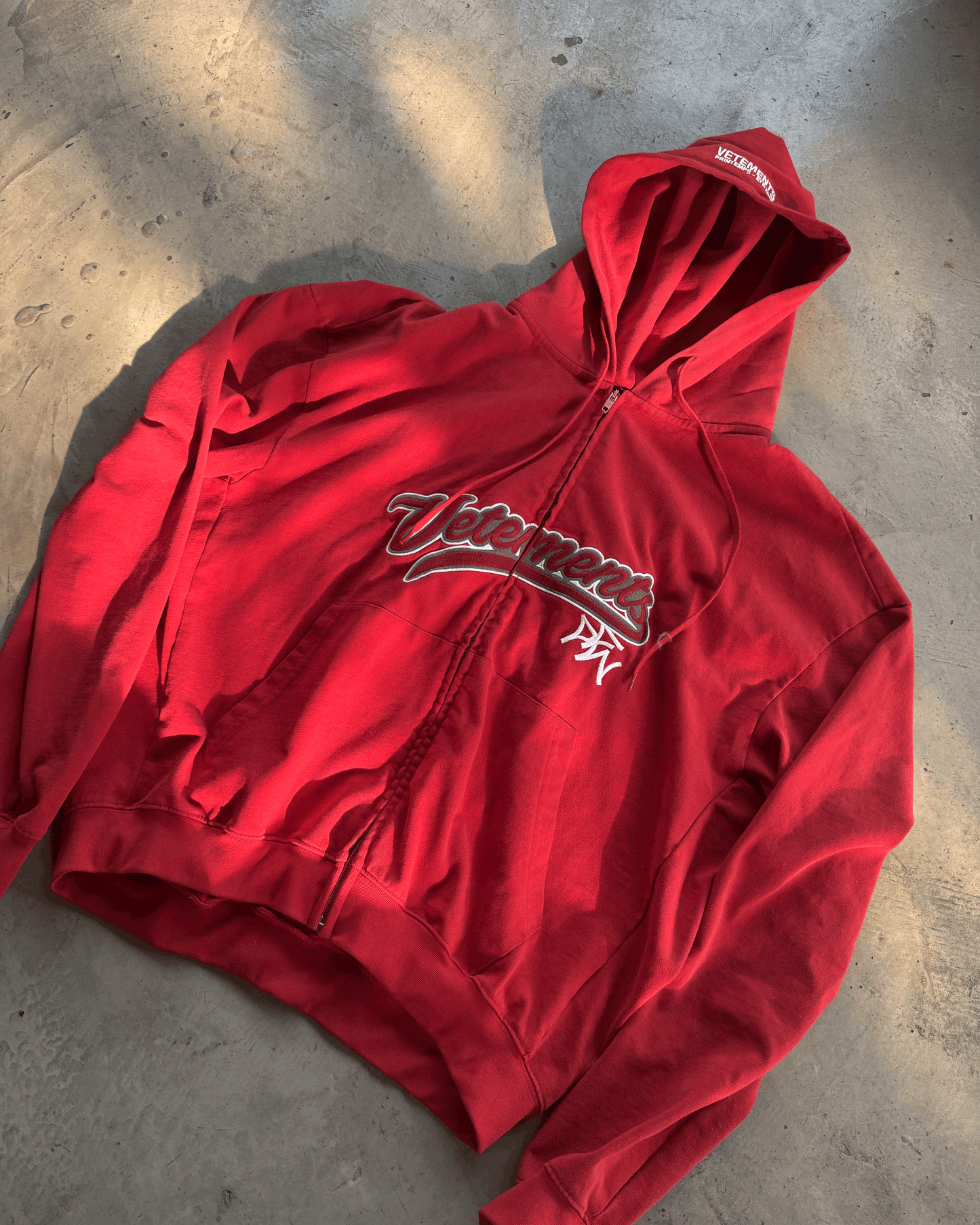 VET BRO Zip-Up Hoodie - Printed Cropped Sweatshirt Pullover Casual Streetwear
