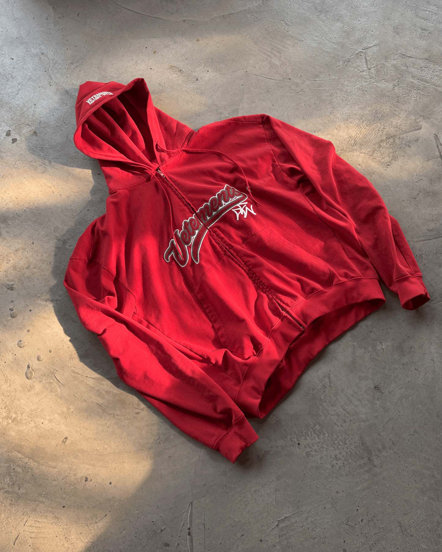 VET BRO Zip-Up Hoodie - Printed Cropped Sweatshirt Pullover Casual Streetwear