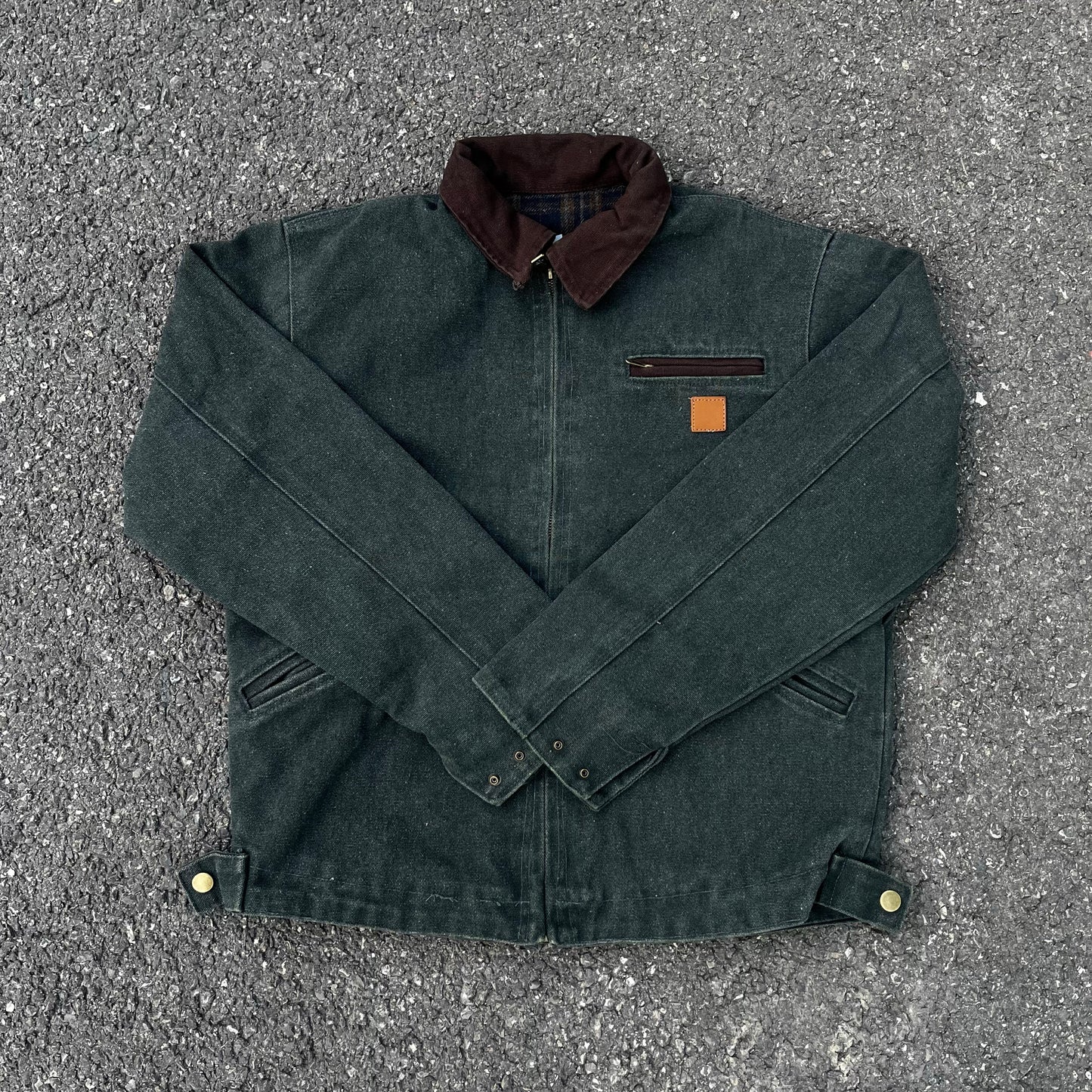 Self-made Carhartt J97 Detroit Jacket: Vintage Workwear Canvas Outerwear Cleanfit