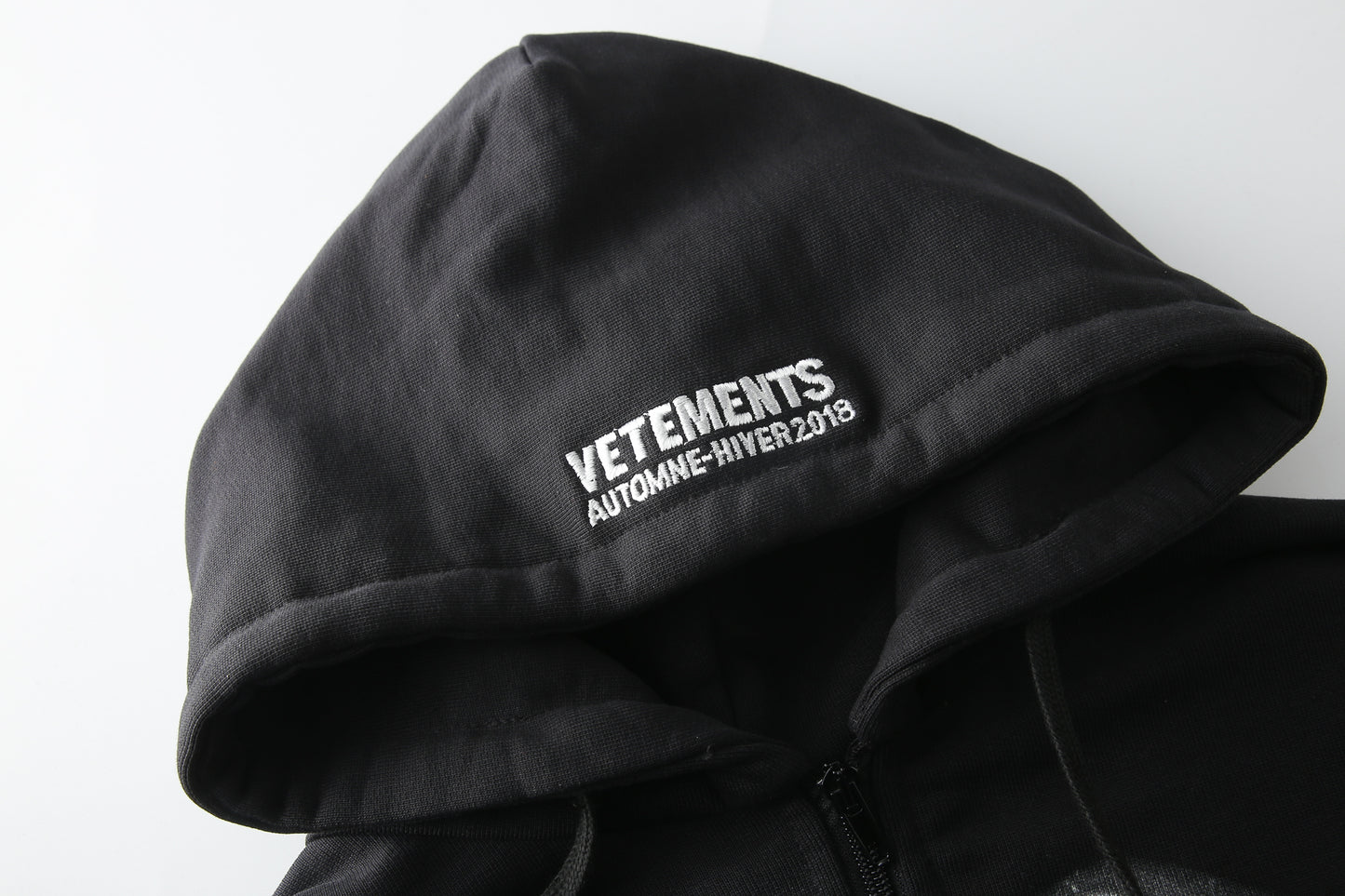 VTM Titanic Zip-Up Hoodie - Heavyweight Vintage Pullover (Vintage91yxng