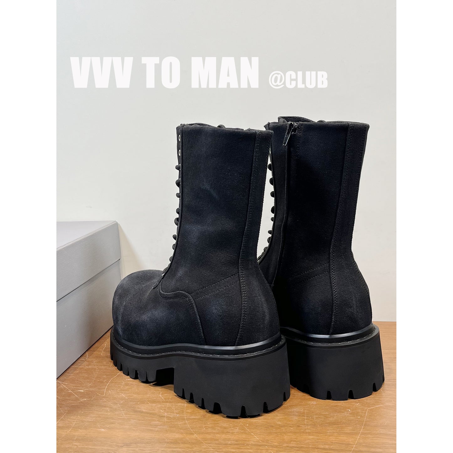 NEW STOMPER 12-Eyelet Martin Boots – Black Thick-Sole Denim Boots
