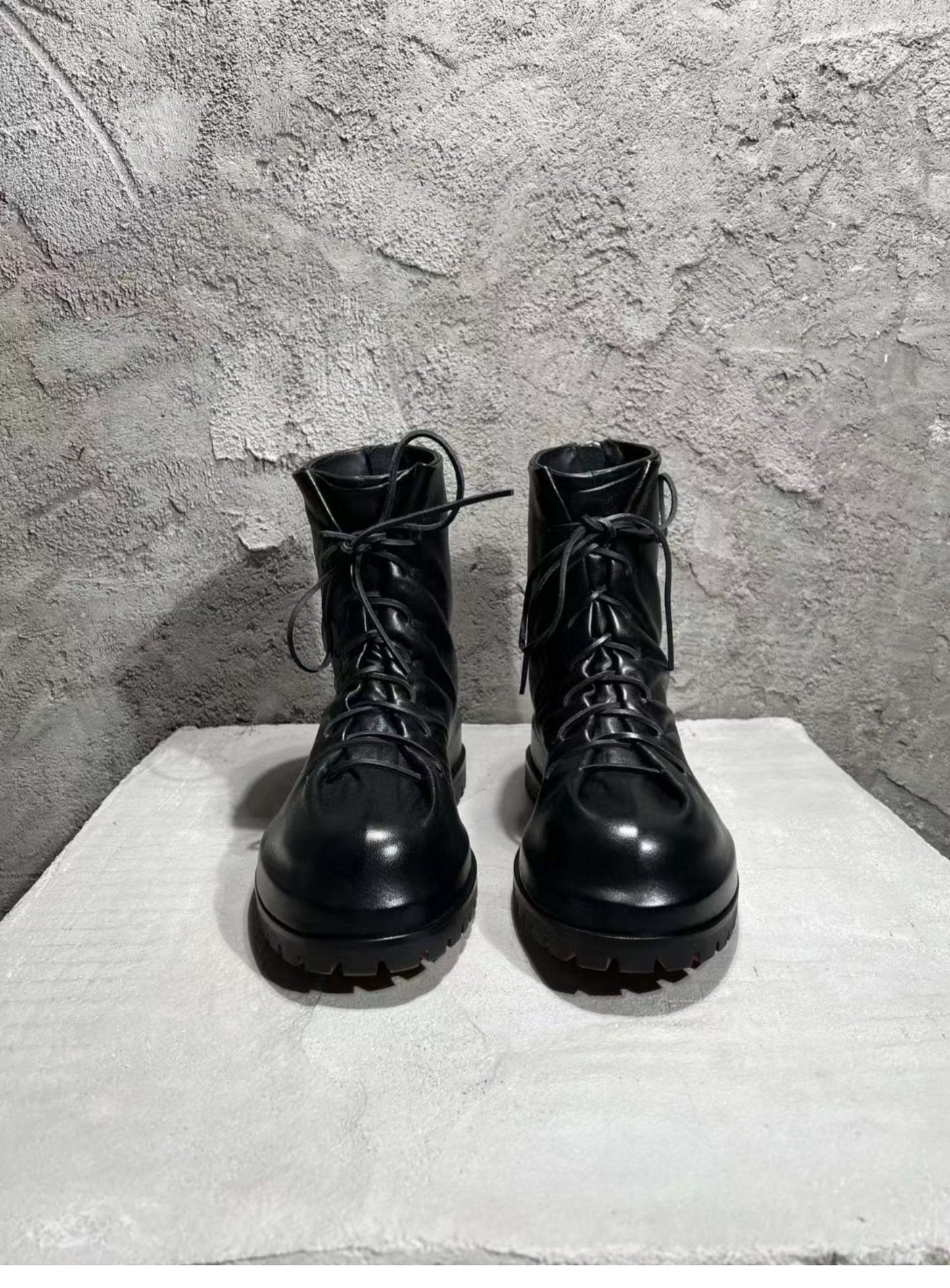 424 on Fairfax SS22 Crinkled Zip High-Top Retro Thick-Soled Lambskin Ankle Boots