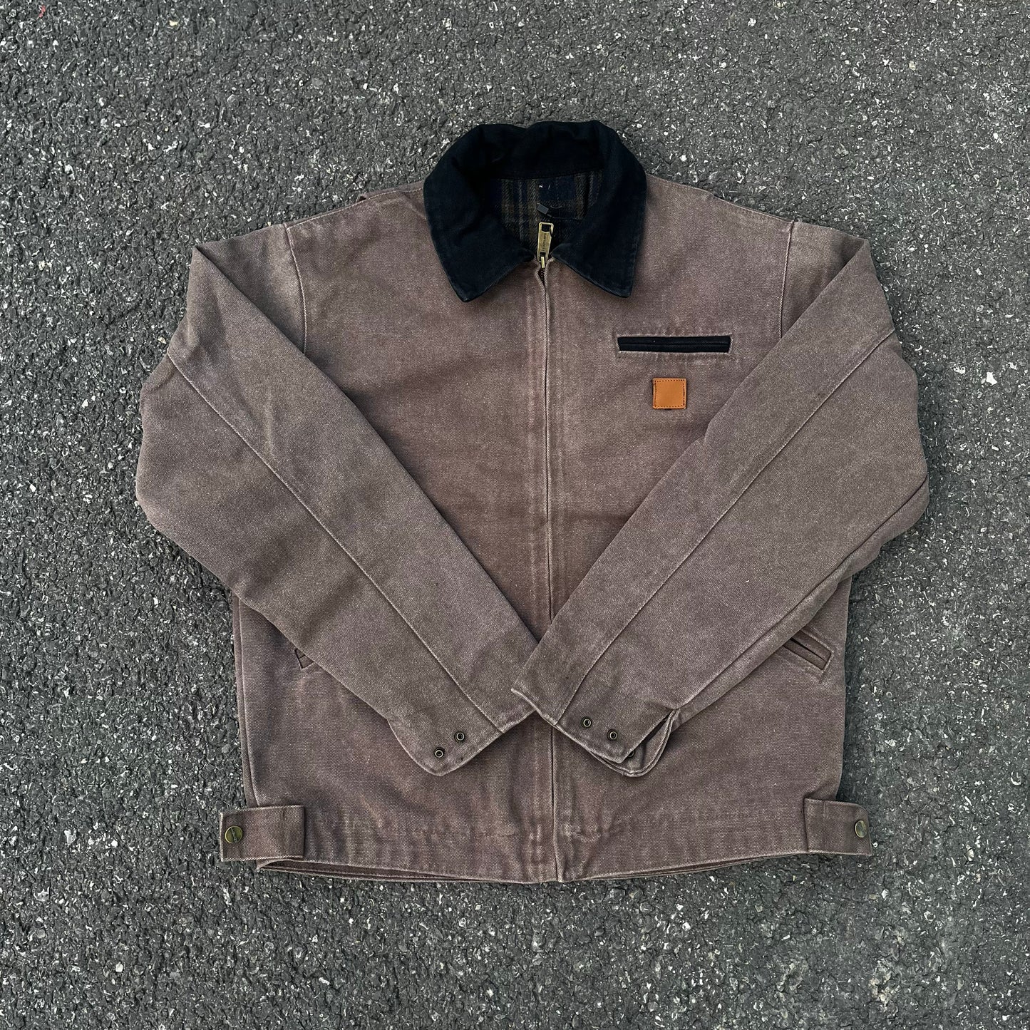 Self-made Carhartt J97 Detroit Jacket: Vintage Workwear Canvas Outerwear Cleanfit