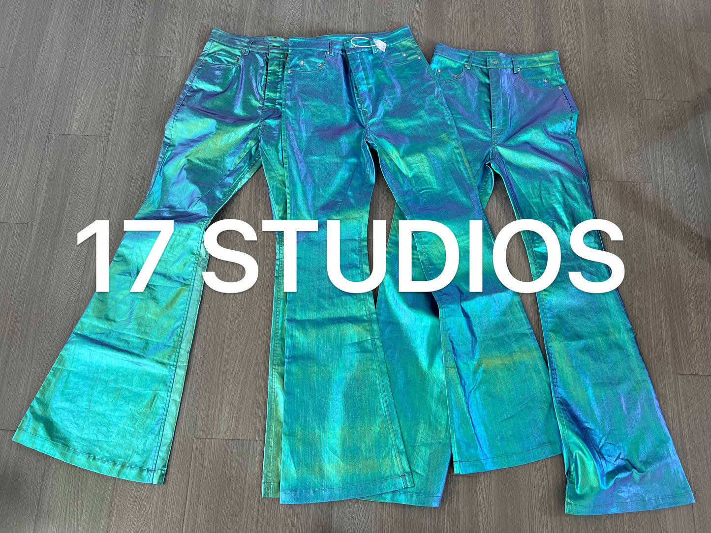 Rick Owen Acbt Coated Green Iridescent Flared Jeans - Wide-Leg Stacked Pants