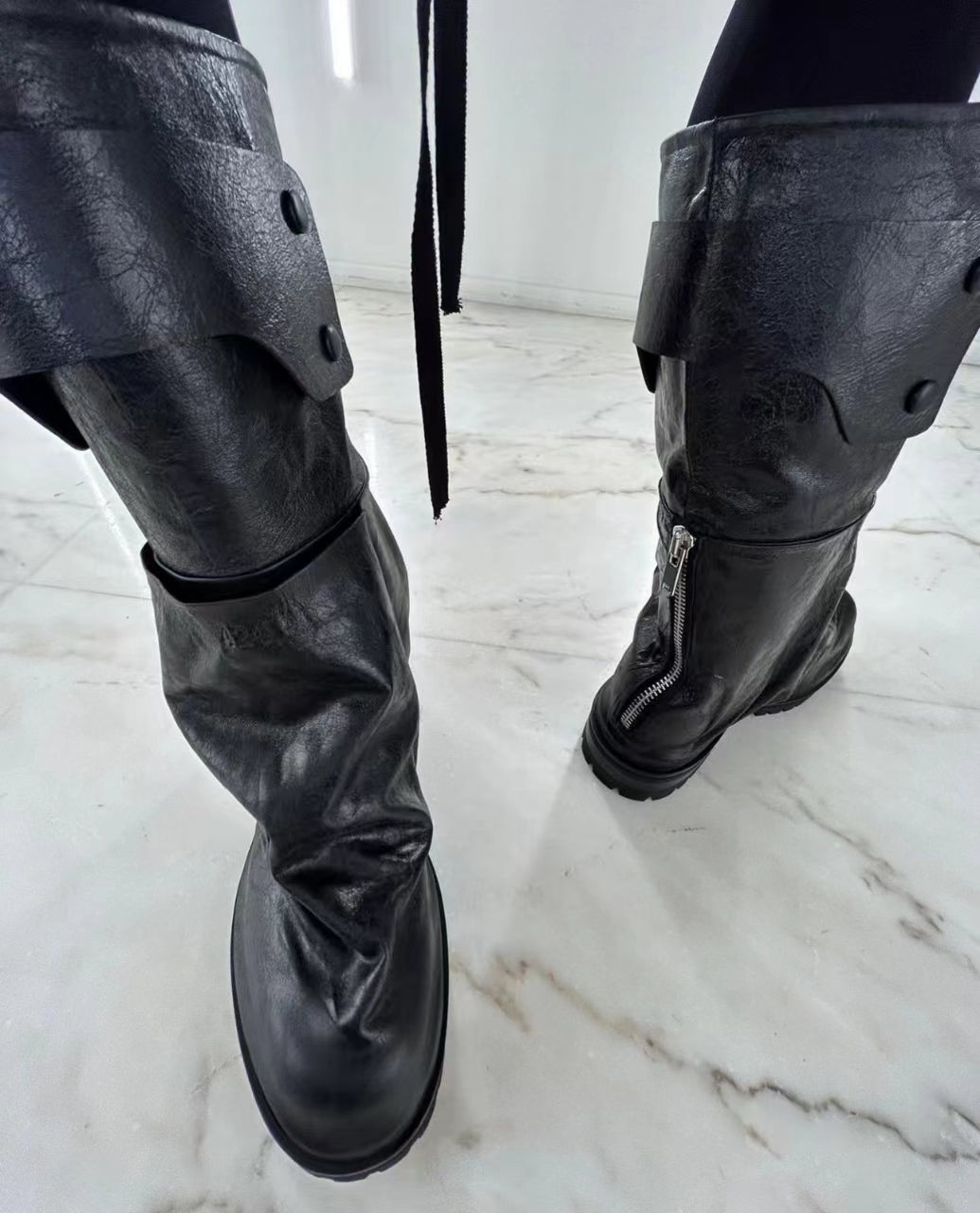 Self-made 424 Distressed Leather Slouch Boots Oversized Crinkled Biker High Boots