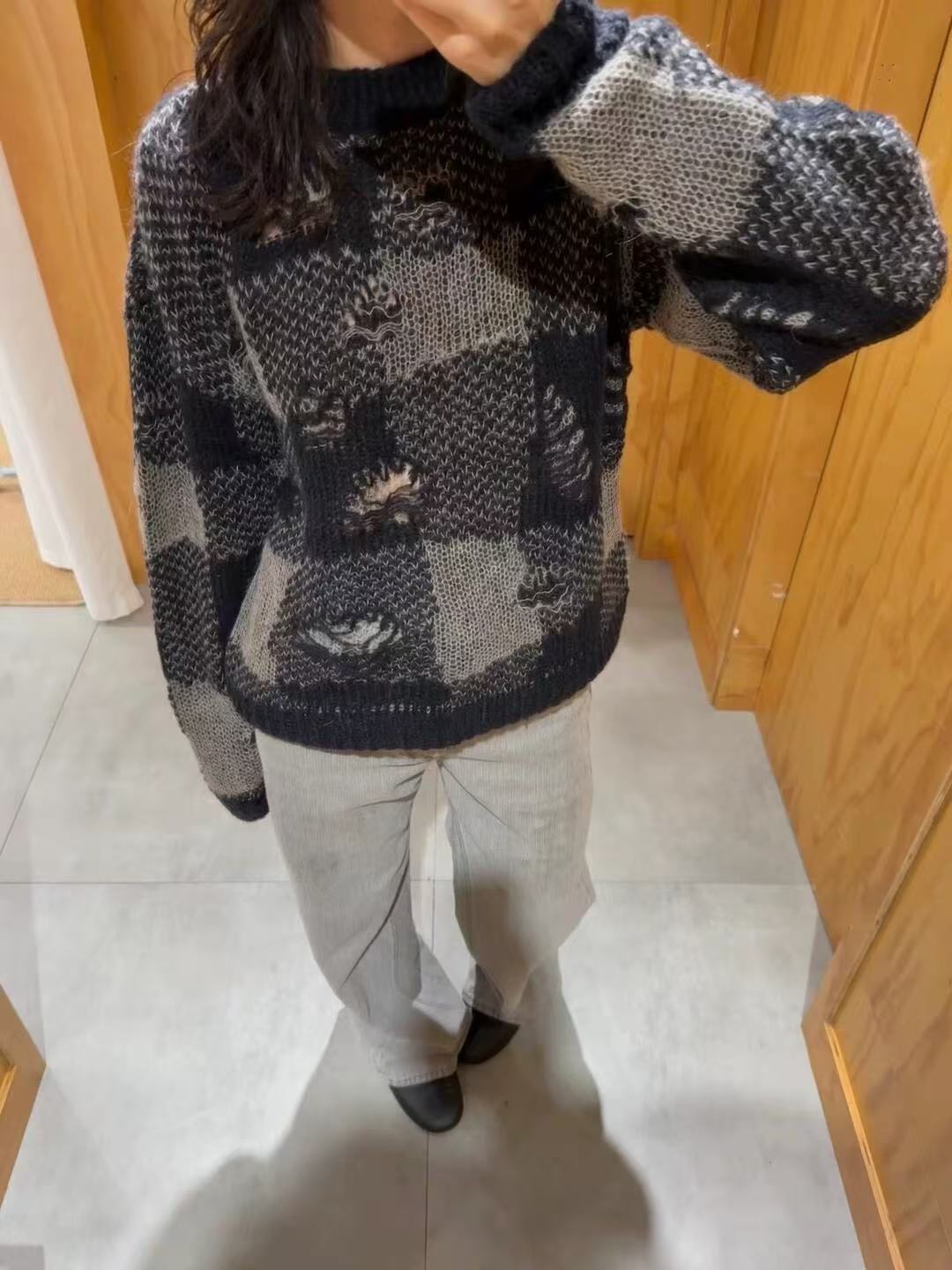donclick Our Legacy 24FW Distressed Knit Sweater -Round Neck Destroyed Pullover