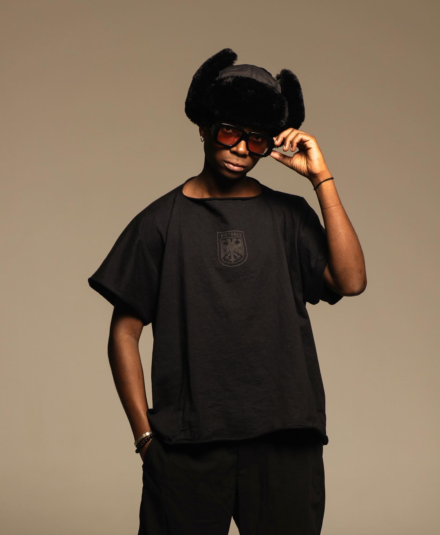 Self-made Kanye West New Album 'Vultures' Merch Tee - YZY PODS Collection