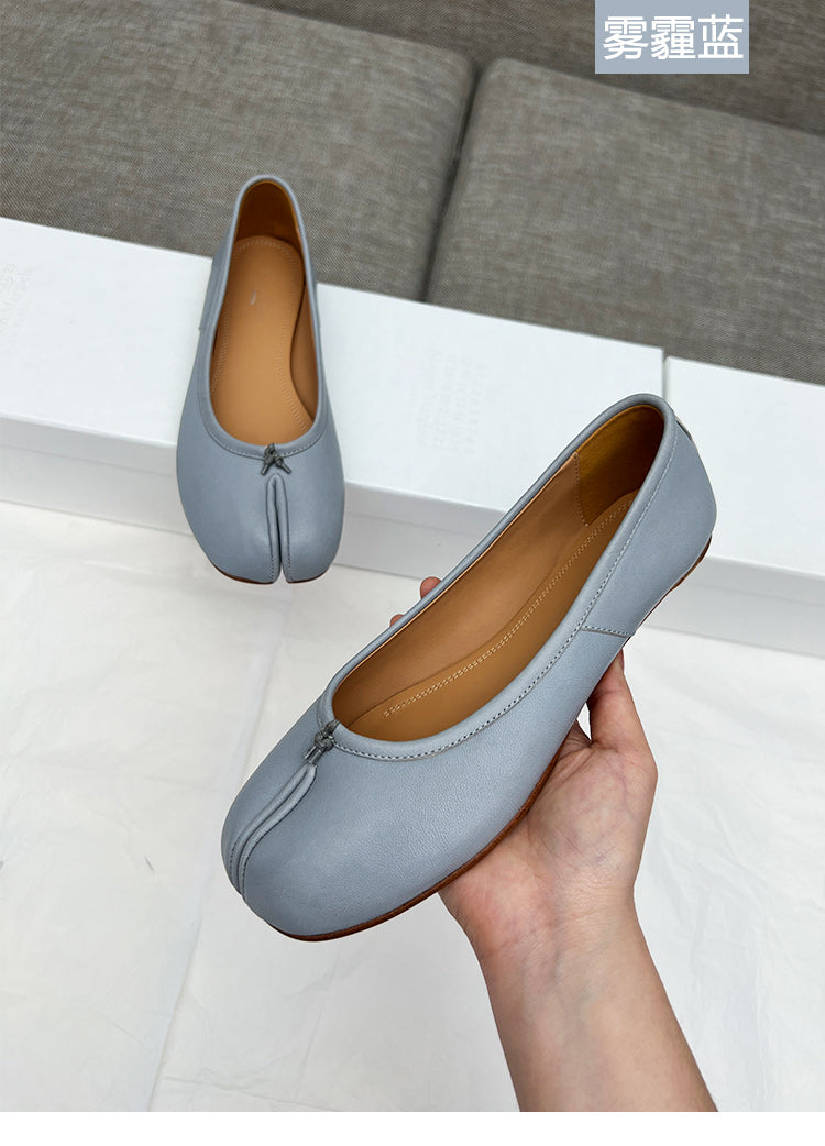 25SS MM6 Classic Slip-On Tabi Shoes - Buttery Lambskin Split-Toe Ballet Flats