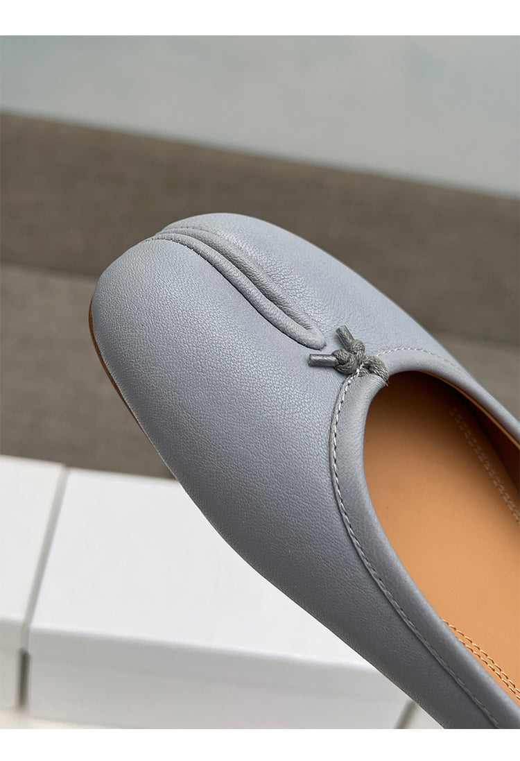 25SS MM6 Classic Slip-On Tabi Shoes - Buttery Lambskin Split-Toe Ballet Flats