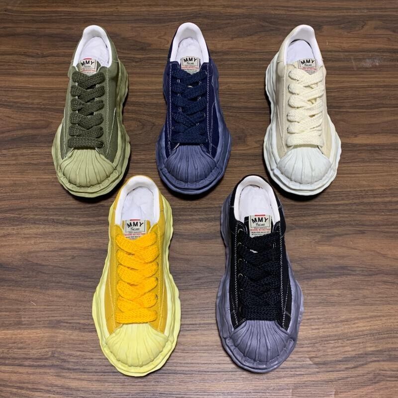 Mitsuharu Sanyuan Vintage Style Unisex Distressed Shell-Toe MMY Canvas Sneakers
