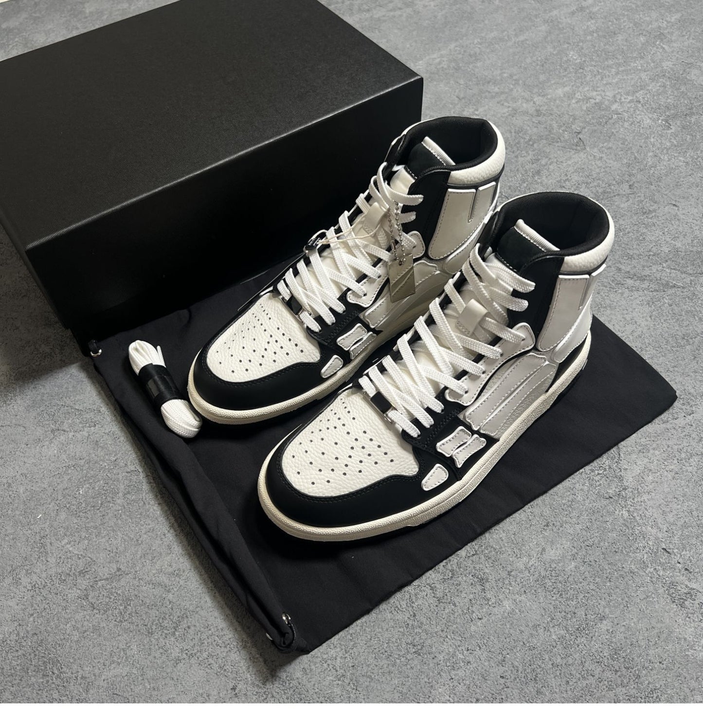 2023SS Bone Shoes Lychee Grain Top Layer Cowhide High-top Leisure Board Shoes