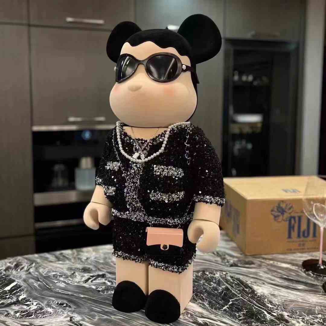 BE@RBRICK 1000% Building Block Figure 70CM | Limited Edition Collectible Bear Toy