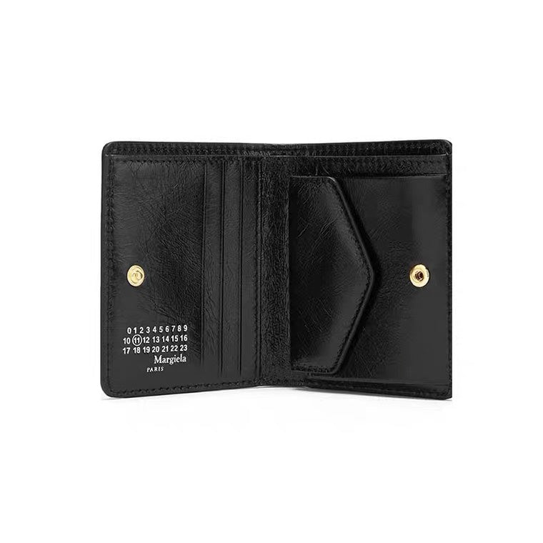 21SS Oiled Leather Wallet Card Holder – MMM Vibe Classic Four-Stitch Design