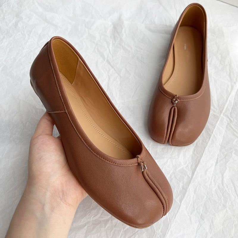 25SS MM6 Classic Slip-On Tabi Shoes - Buttery Lambskin Split-Toe Ballet Flats