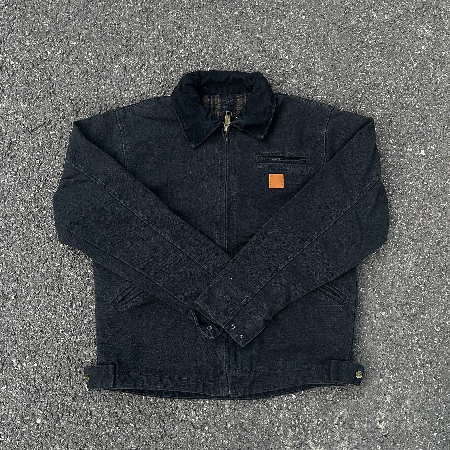 Self-made Carhartt J97 Detroit Jacket: Vintage Workwear Canvas Outerwear Cleanfit