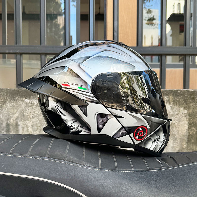 Ice Age 3C DOT Approve Full Face Dual Visors Unisex Bluetooth Motorcycle Helmet