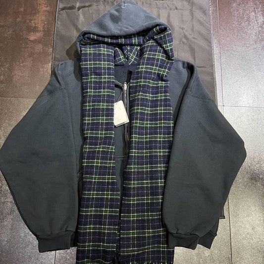 Custom-made Parisian 24FW Runway Zip Hoodie – Plaid Scarf Jackets