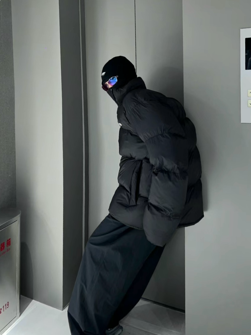 Skiwear 3M Reflective Nylon Puffer Jacket - Technical Shell Thermal Padding