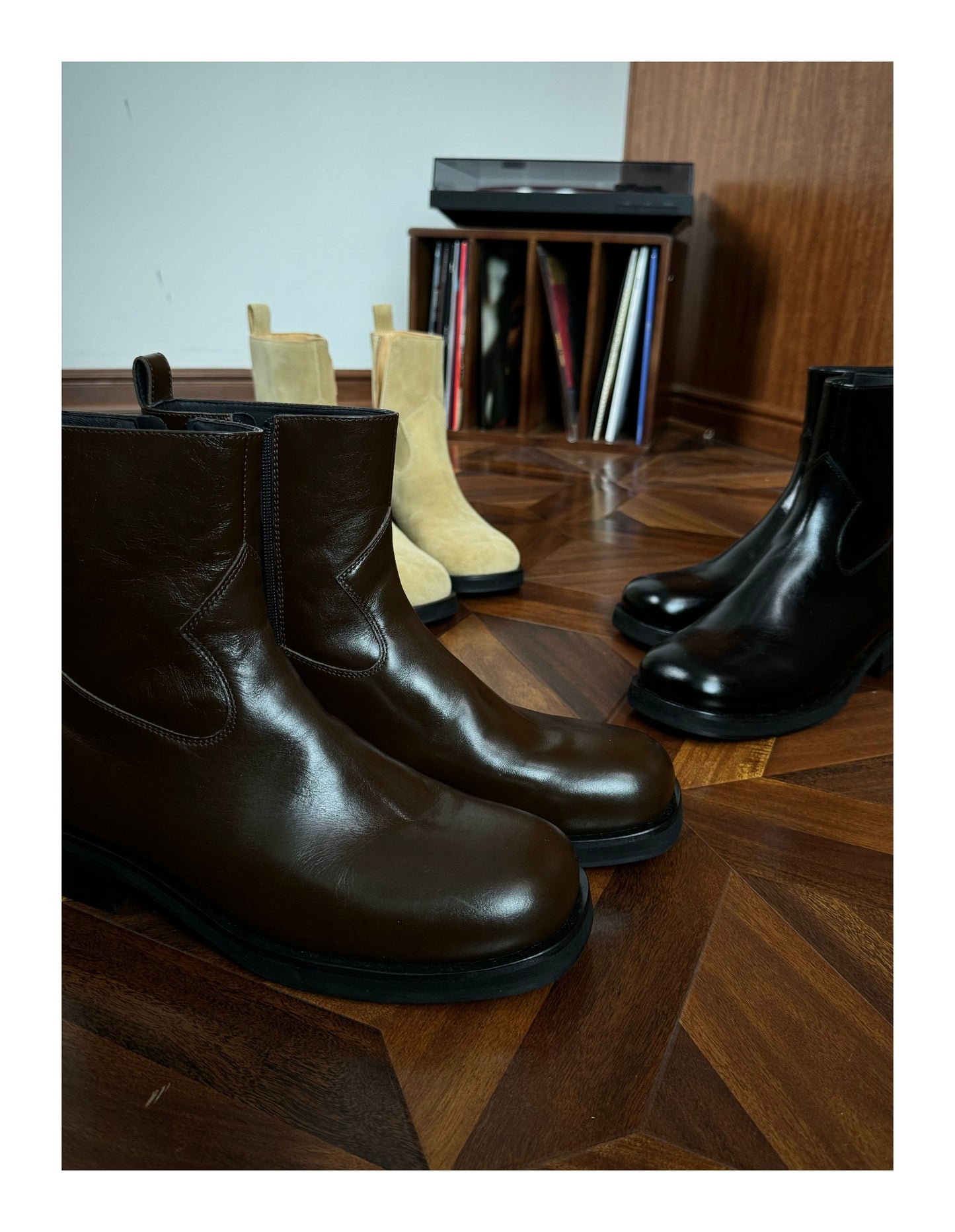 Italian Oil-Tanned Leather Western Reissue Chelsea Boots – Camion with Lambskin