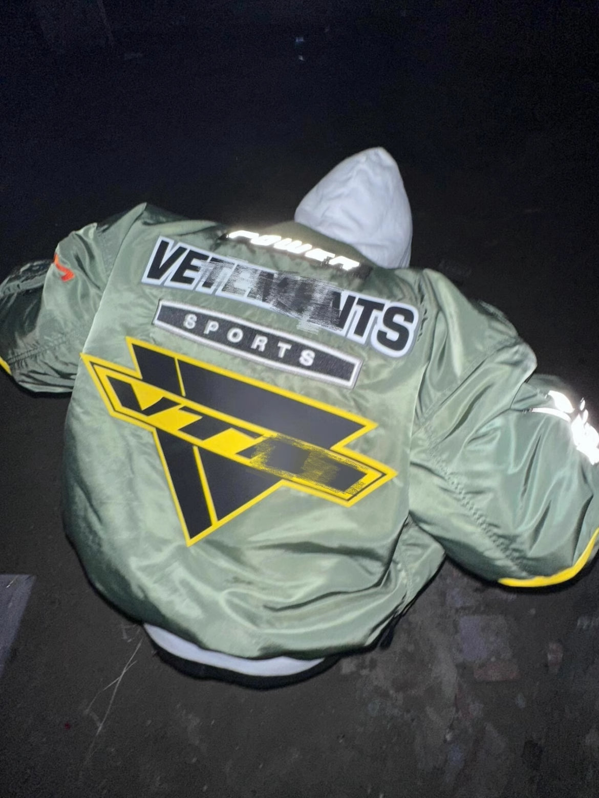 Self-made VTM 18AW Alpha Racing Patch Bomber Jacket – Military Green Heavyweight