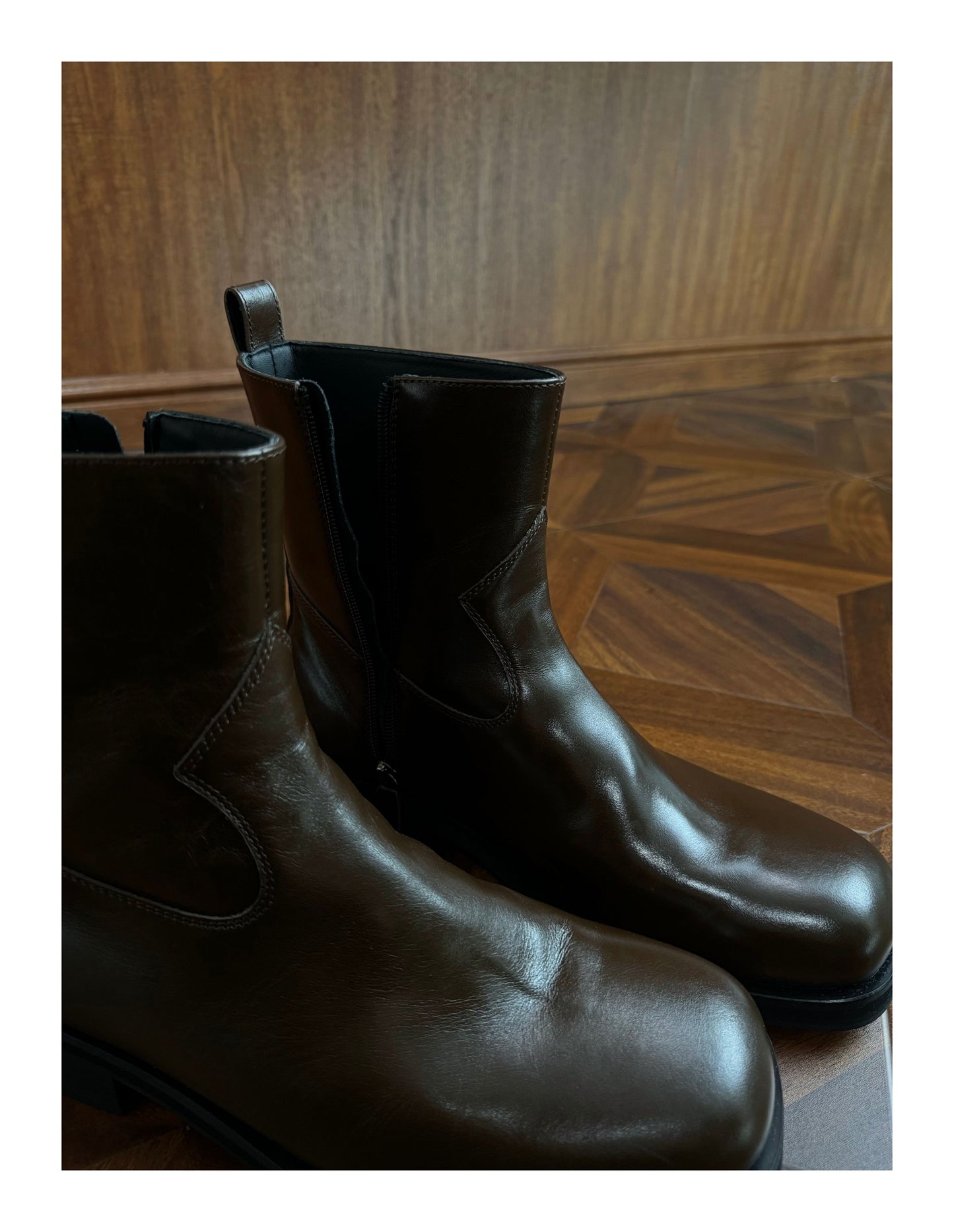 Italian Oil-Tanned Leather Western Reissue Chelsea Boots – Camion with Lambskin