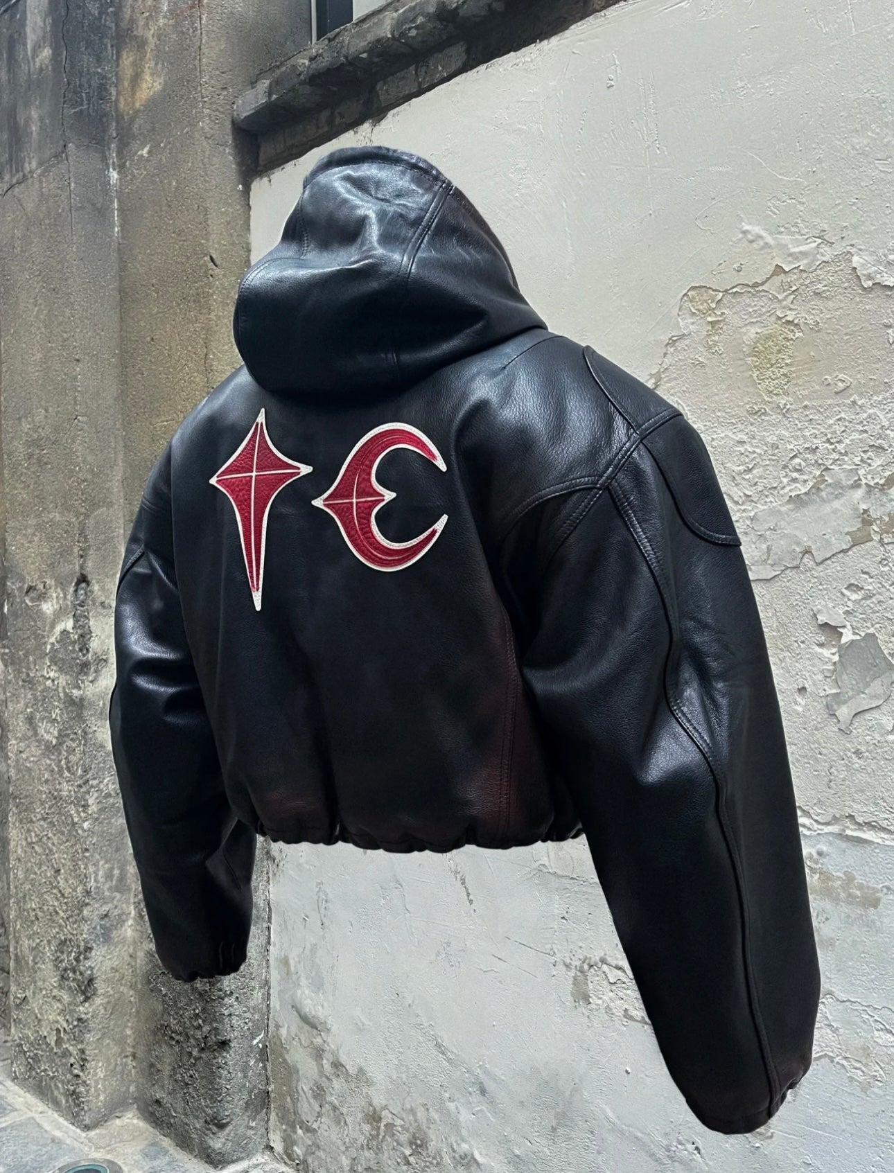 THUG CLUB Heavyweight Black Washed Goatskin Hooded Leather Short Padded Jacket