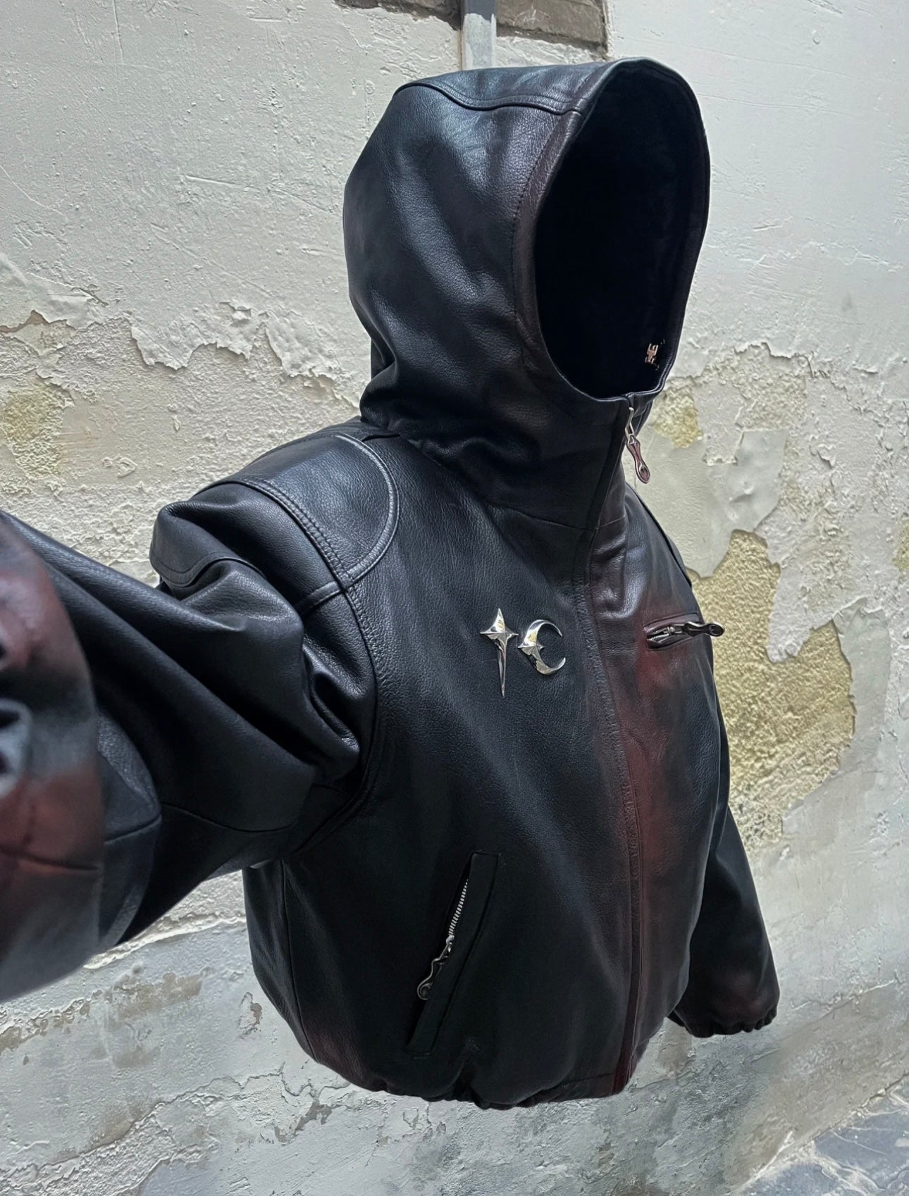 THUG CLUB Heavyweight Black Washed Goatskin Hooded Leather Short Padded Jacket