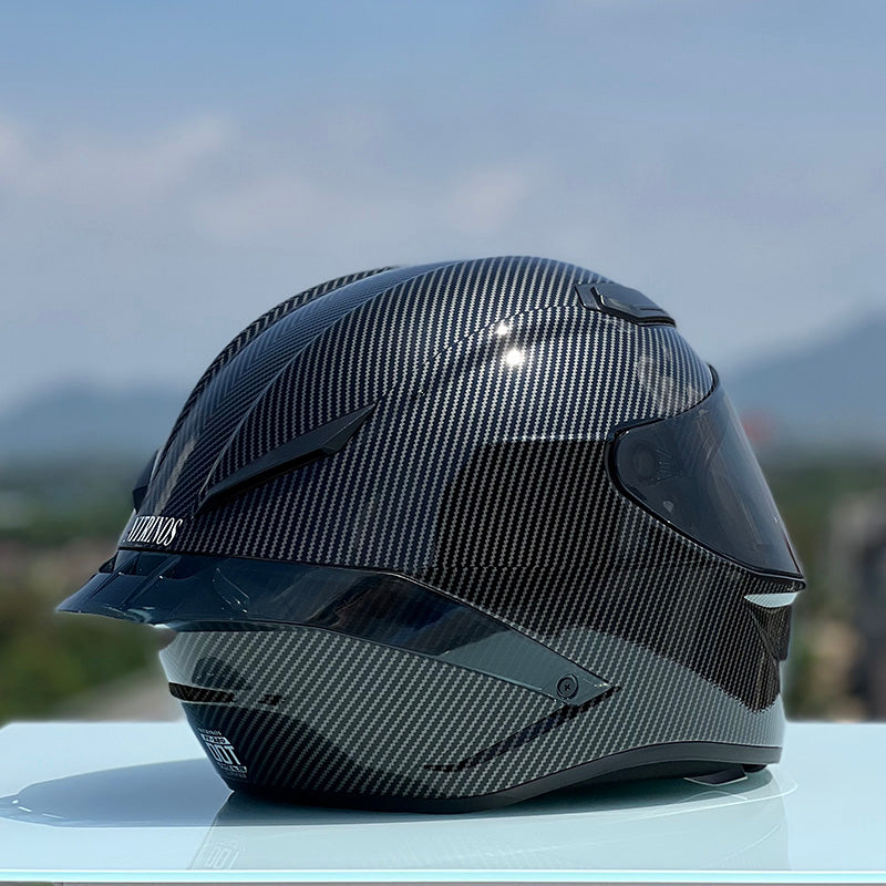 Future Serie / Carbon Fiber Pattern Plated Full Face Helmet Motorcycle All-Season DOT 3C Approve