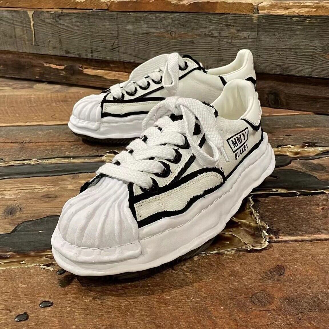 MMY Seashell-Toe Shoes Thick-Soled Unisex Dissolvable Sneakers/Distressed Canvas