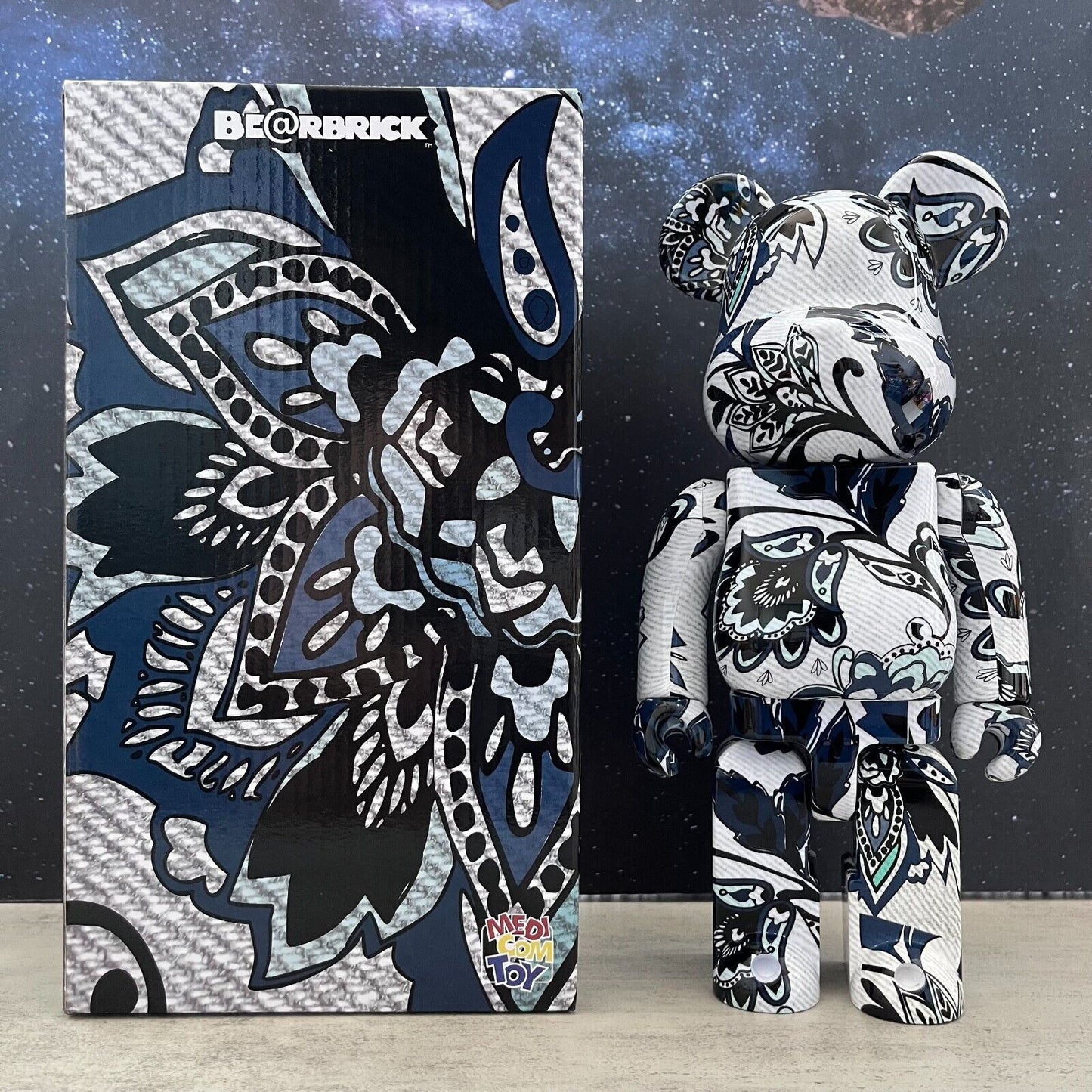 BE@RBRICK 400% Levis X Bape Building Block Violence Bear Collectible Toy Figure