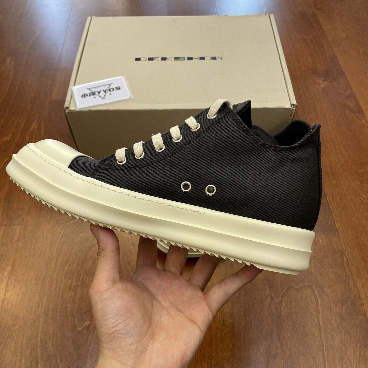 Correct Vers. Rick Owens Wax Surface Satin Sub-line Canvas Shoes High/Low Cut