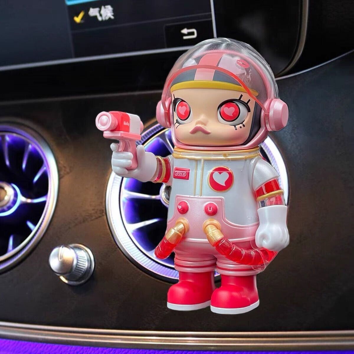 POPMART Car Ornament/Figure:SpaceMolly 100% Anniversary 2nd Gen,Car Aromatherapy