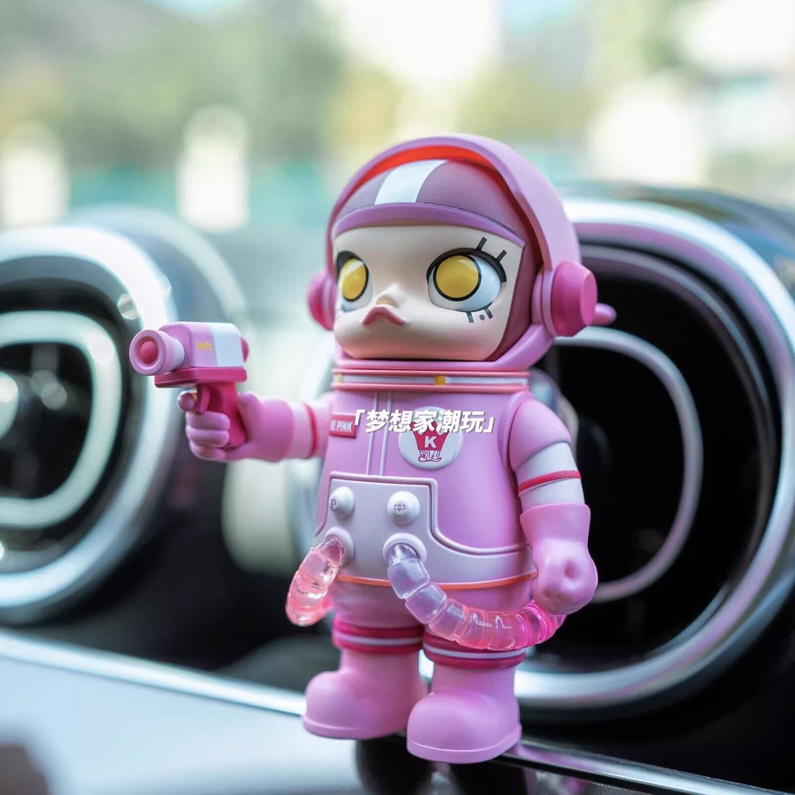 POPMART Car Ornament/Figure:SpaceMolly 100% Anniversary 2nd Gen,Car Aromatherapy