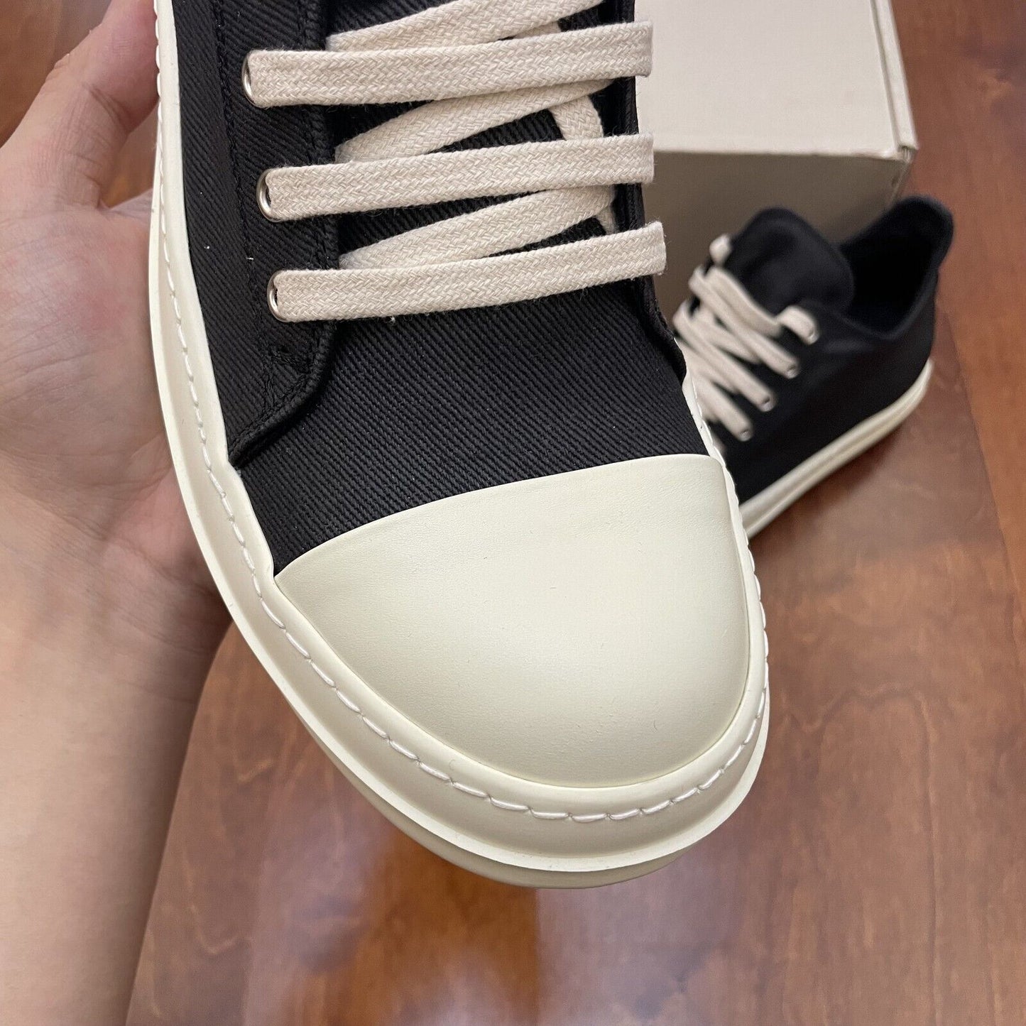 Correct Vers. Rick Owens Wax Surface Satin Sub-line Canvas Shoes High/Low Cut