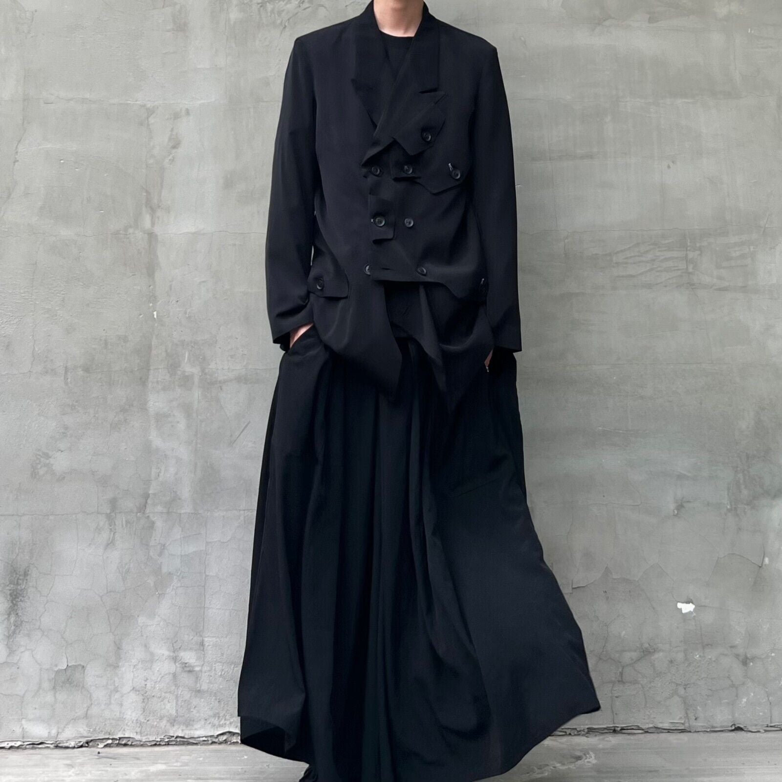 YohjiYamamo Tri-Acetate Hakama Flowing Silhouette Sculpted Wide-Leg Casual Pants