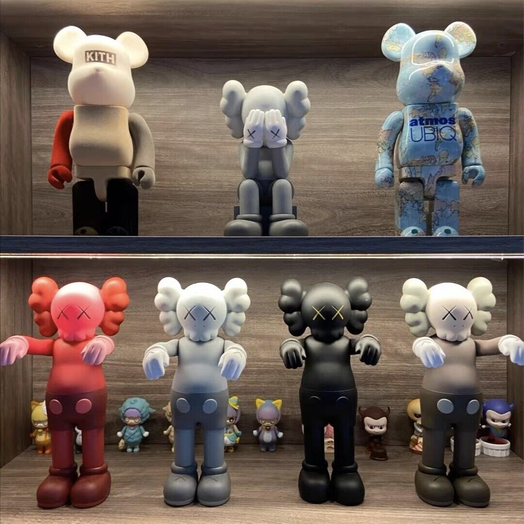 KAWS Figurine Collectible: Toy Handheld Ornament KAWS Covered Face Sesame Street