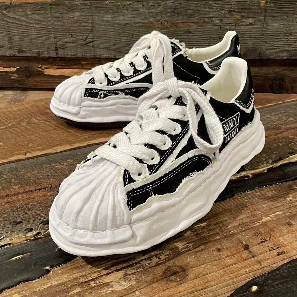 MMY Seashell-Toe Shoes Thick-Soled Unisex Dissolvable Sneakers/Distressed Canvas