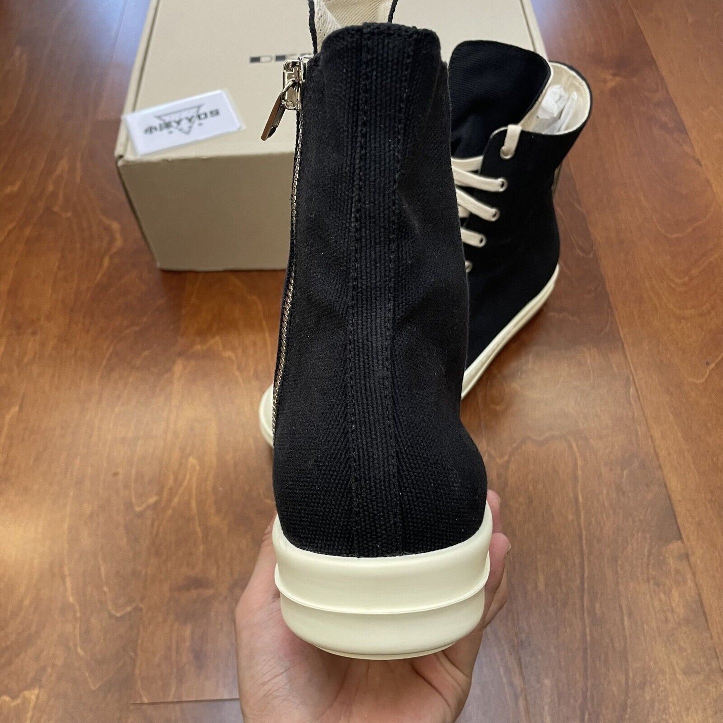 Correct Vers. Rick Owens Wax Surface Satin Sub-line Canvas Shoes High/Low Cut