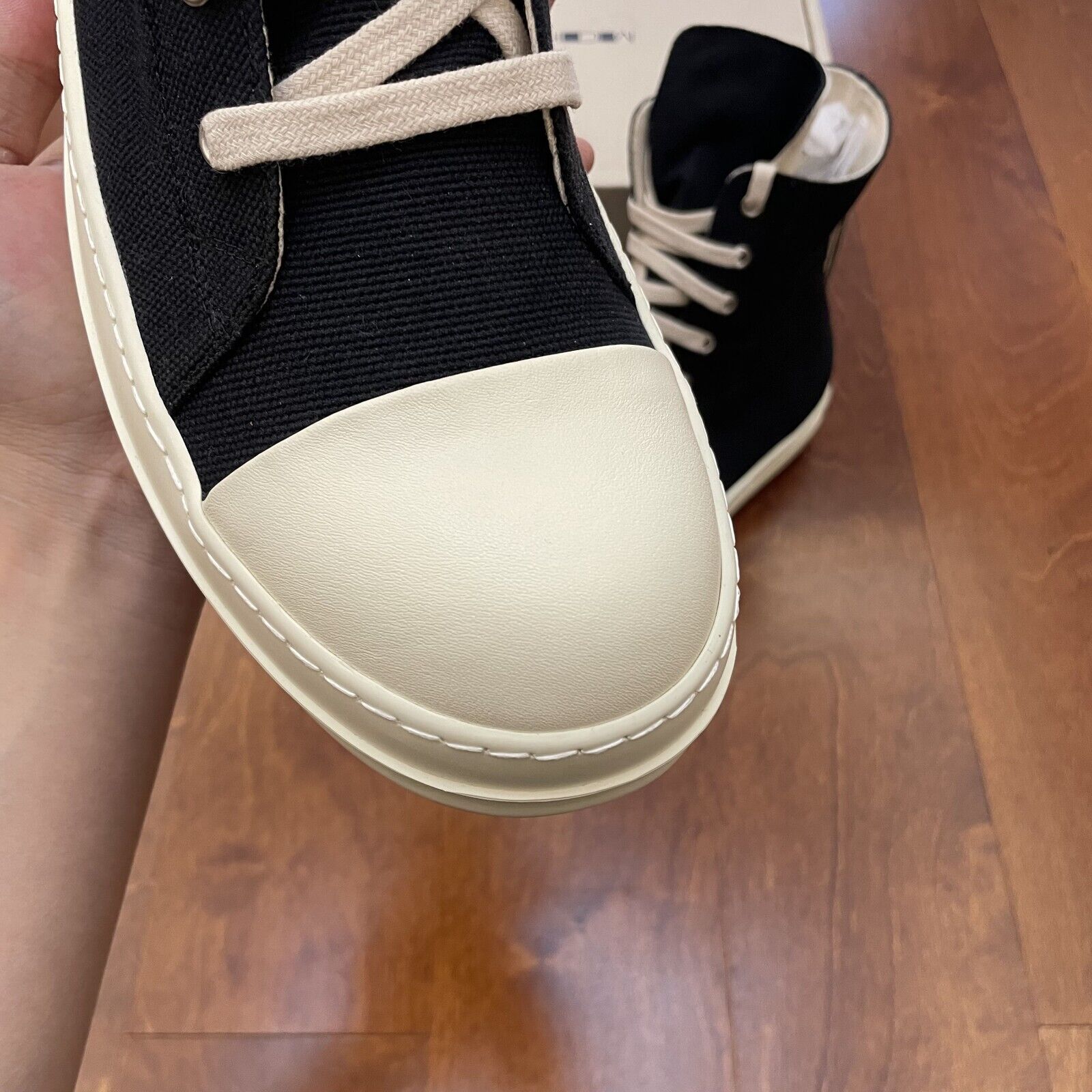 Correct Vers. Rick Owens Wax Surface Satin Sub-line Canvas Shoes High/Low Cut