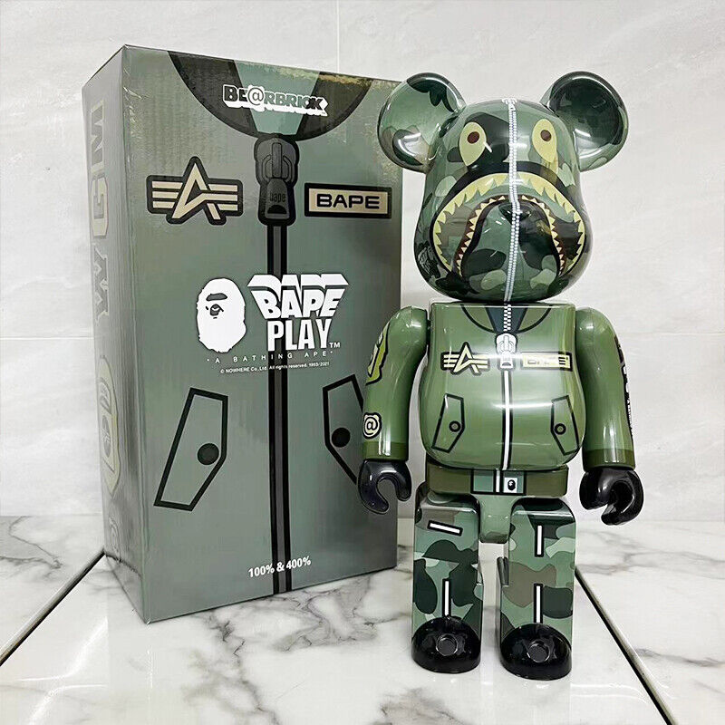 Bearbrick 400% Violent Bear x Kith: Velvet-Coated Building Block Bear Figurine